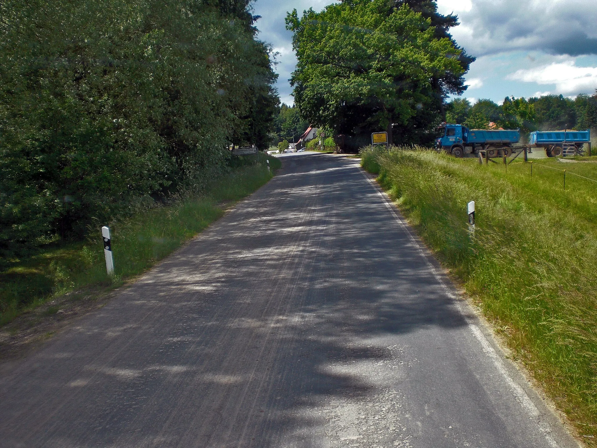 Photo showing: Landstraße nach Clus K632