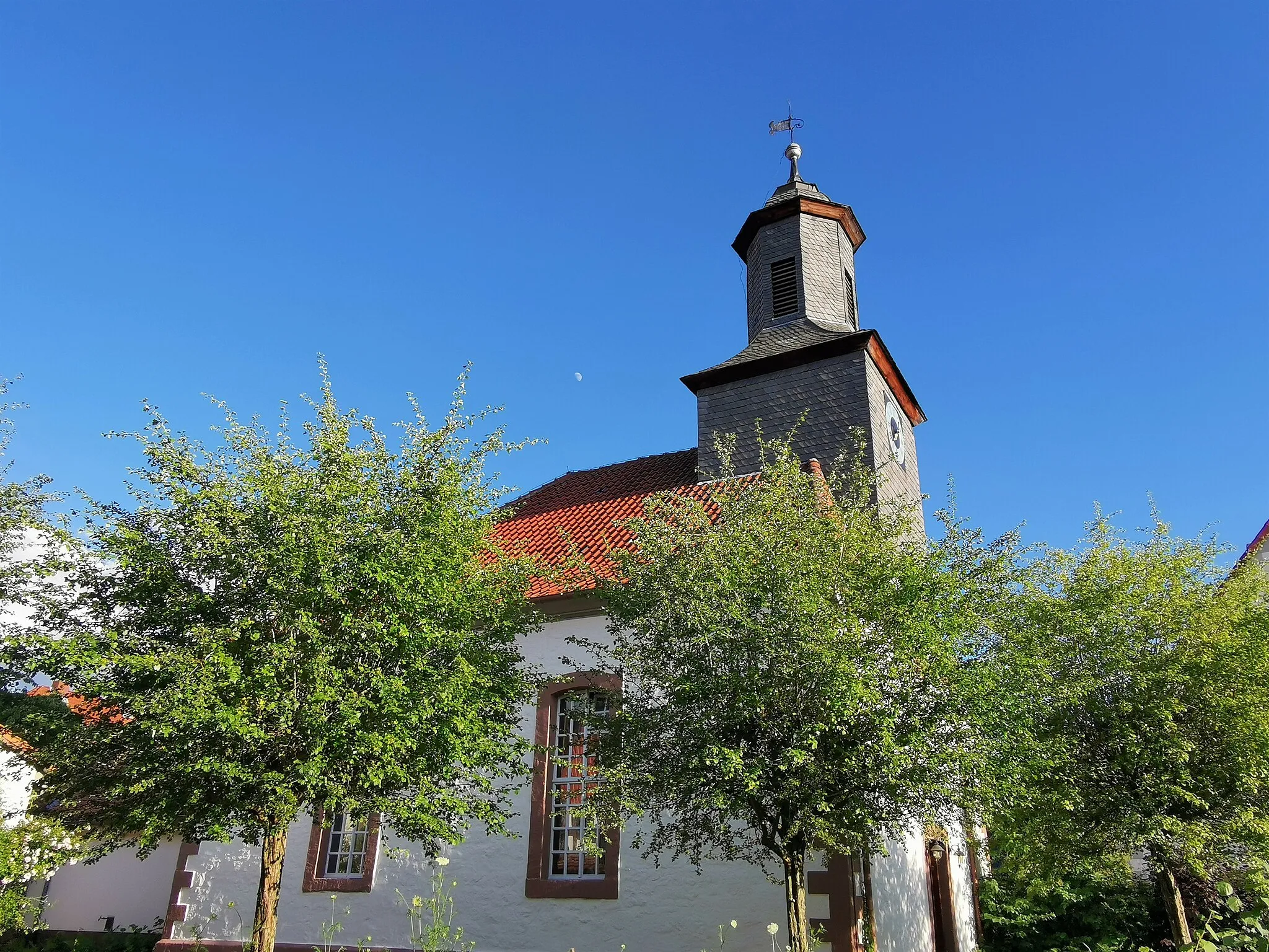 Photo showing: The church in Angerstein was built in the middle of the village in 1787.