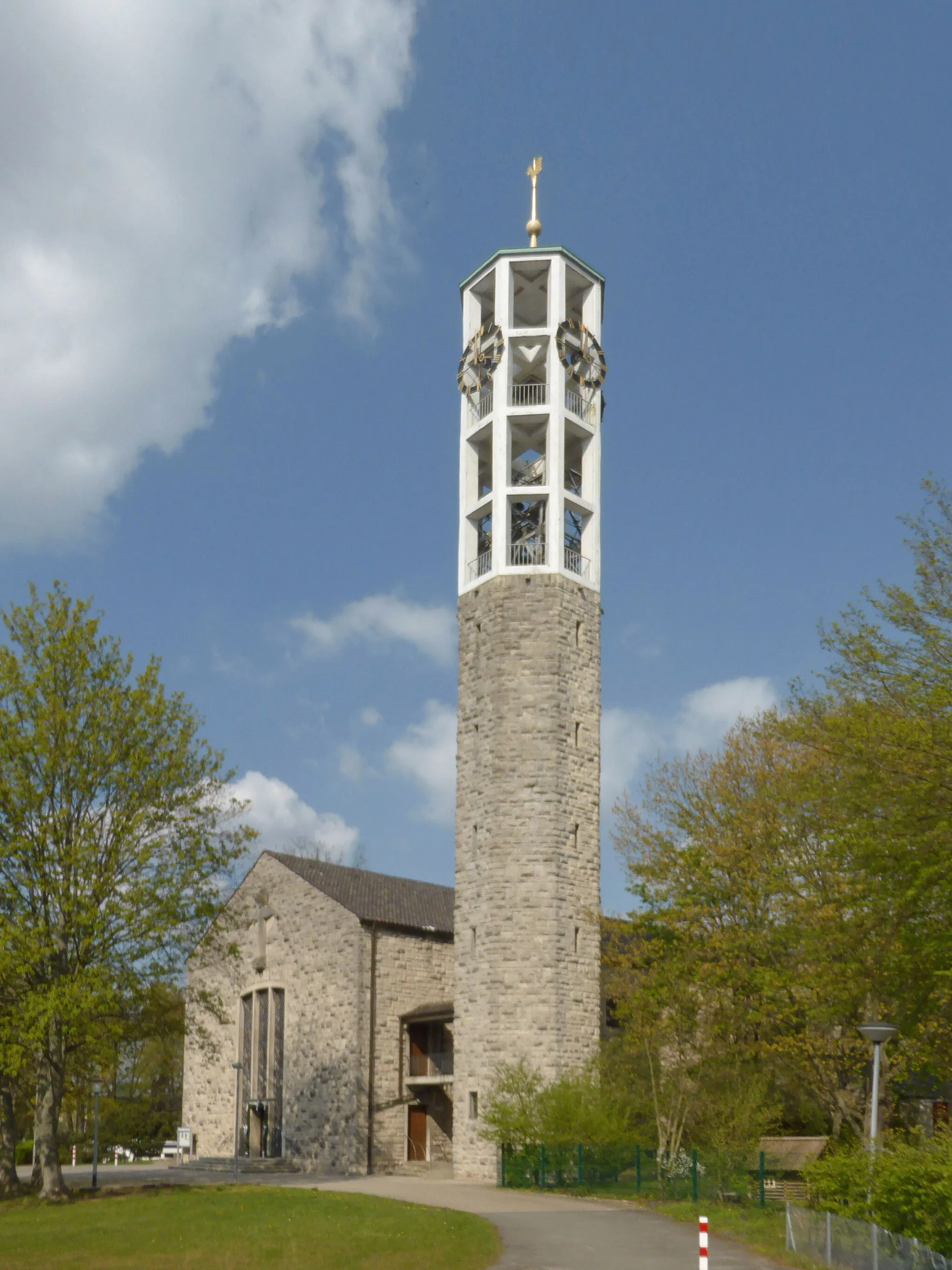 Photo showing: Portal der Eichendorffschule in Wolfsburg