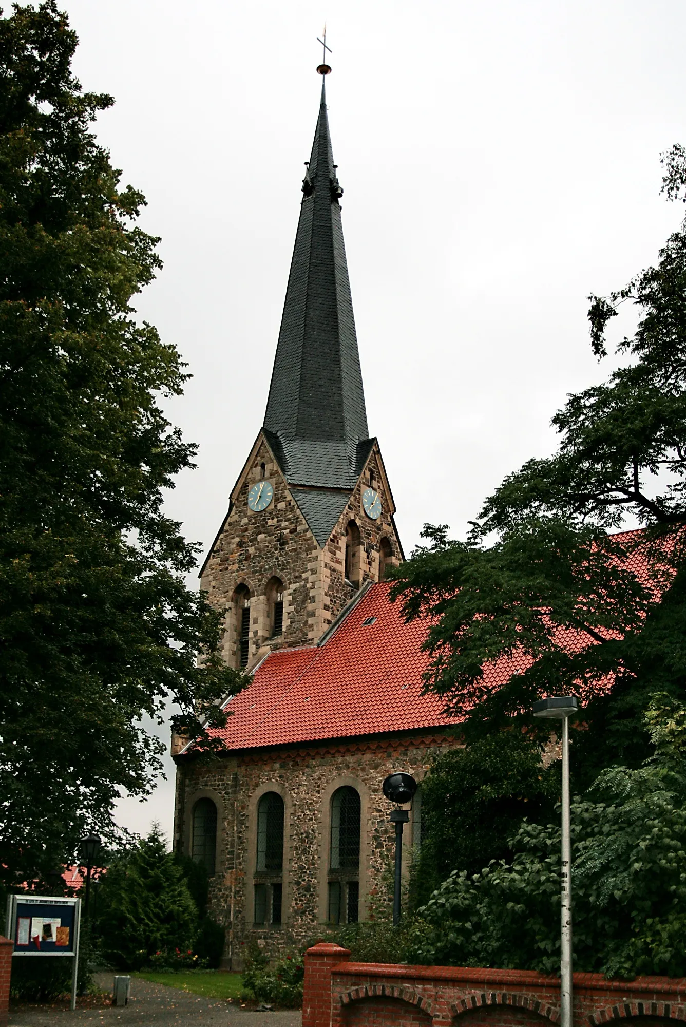 Photo showing: Johannes der Täufer Kirche (Uetze)