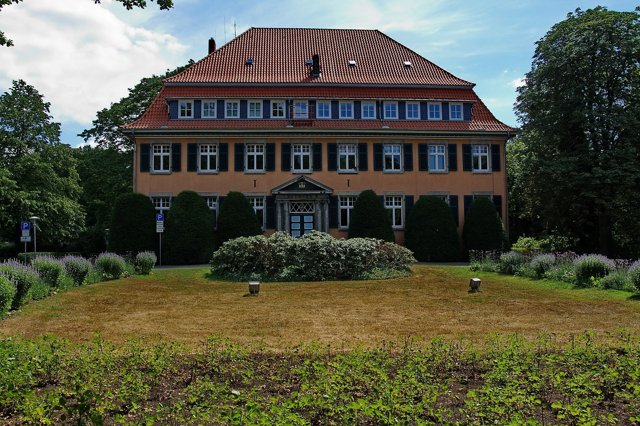 Photo showing: Rathaus II in Burgdorf, Niedersachsen, Deutschland