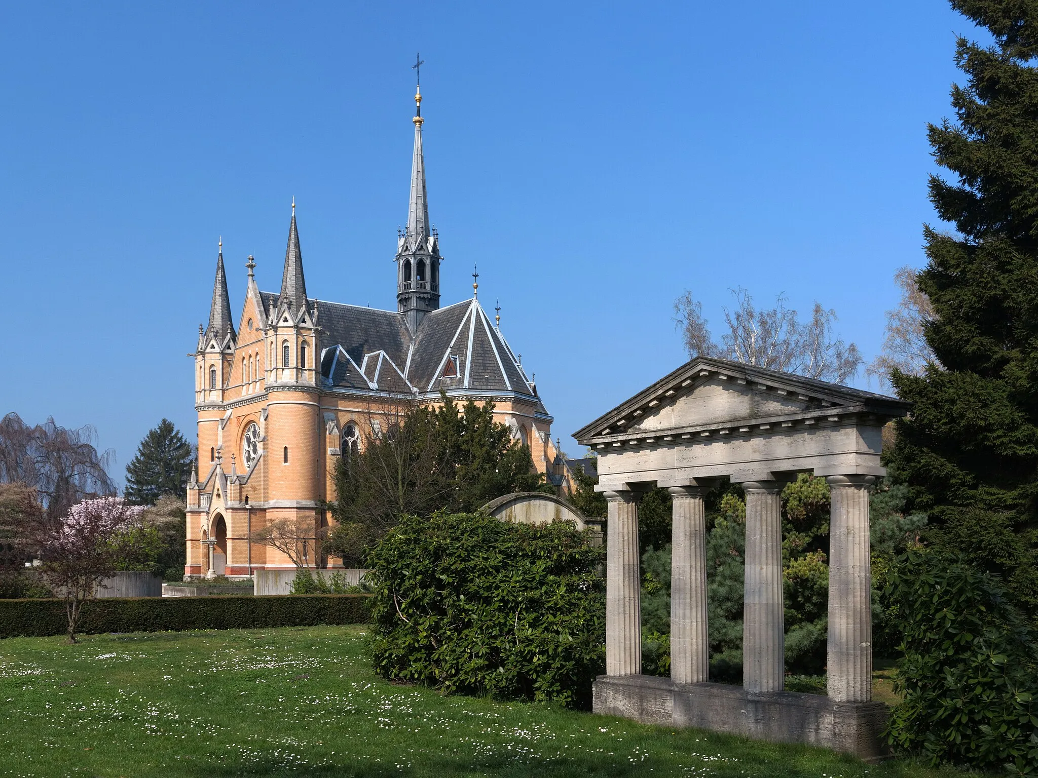 Photo showing: Braunschweig, Germany: on the main cemetery