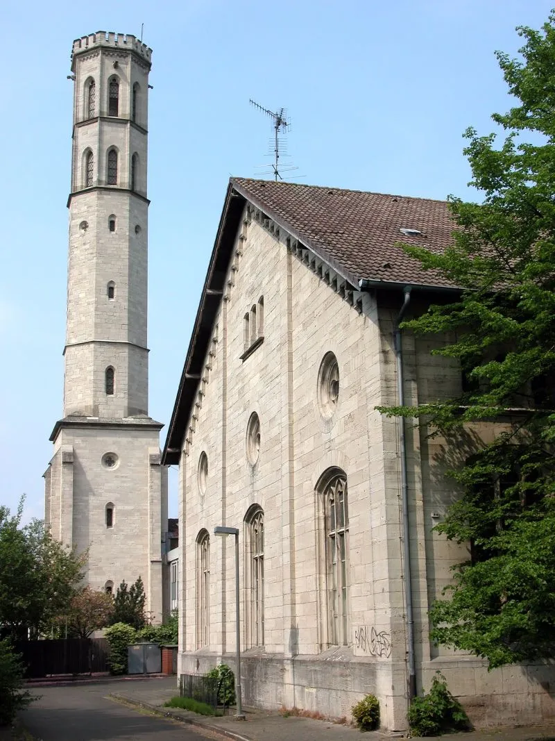 Photo showing: Brunswick, Germany: So-called “Water tower” in the Bürgerpark (Citizens’ Park).