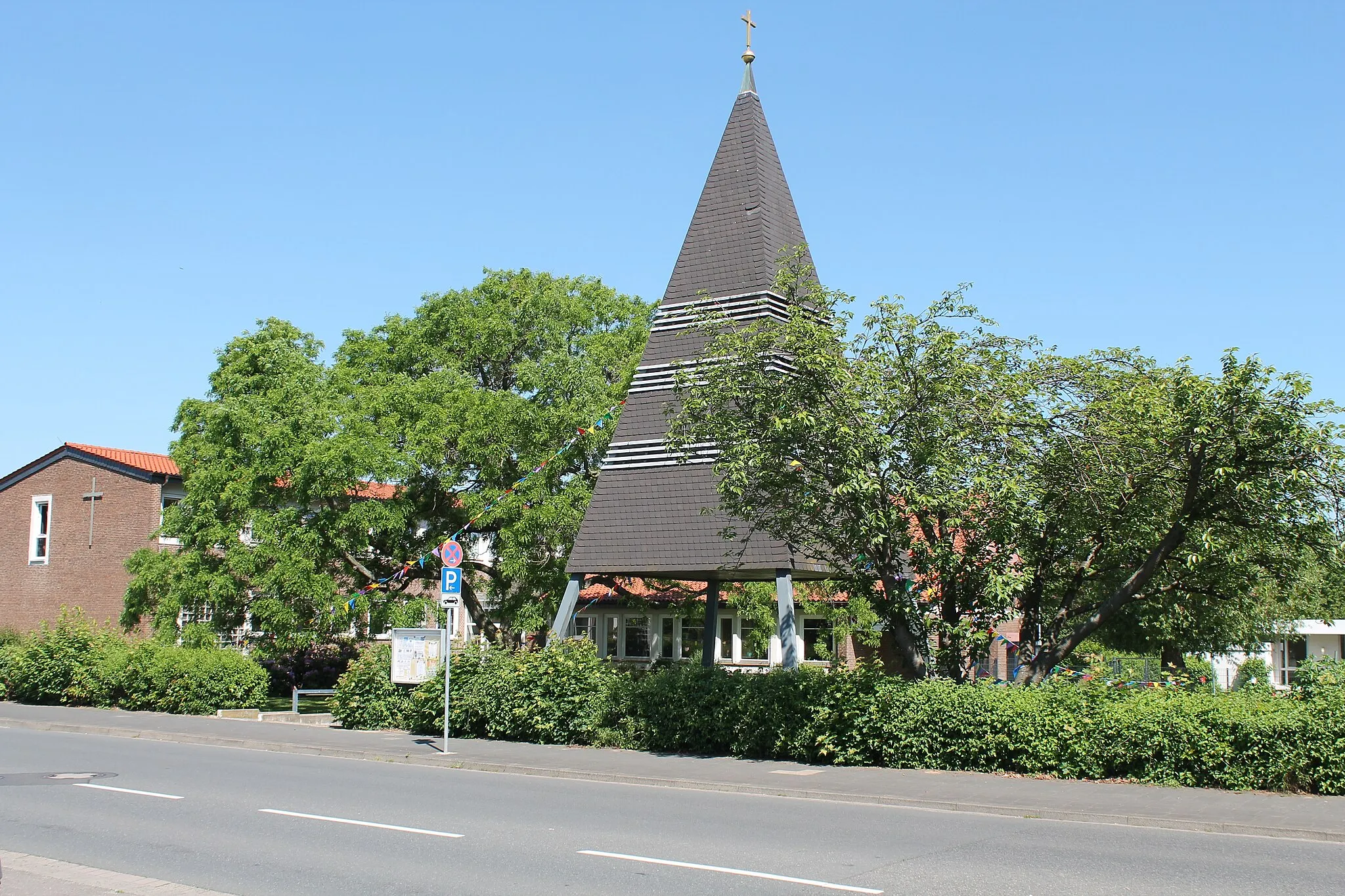 Photo showing: Ev. Kirche St. Thomas