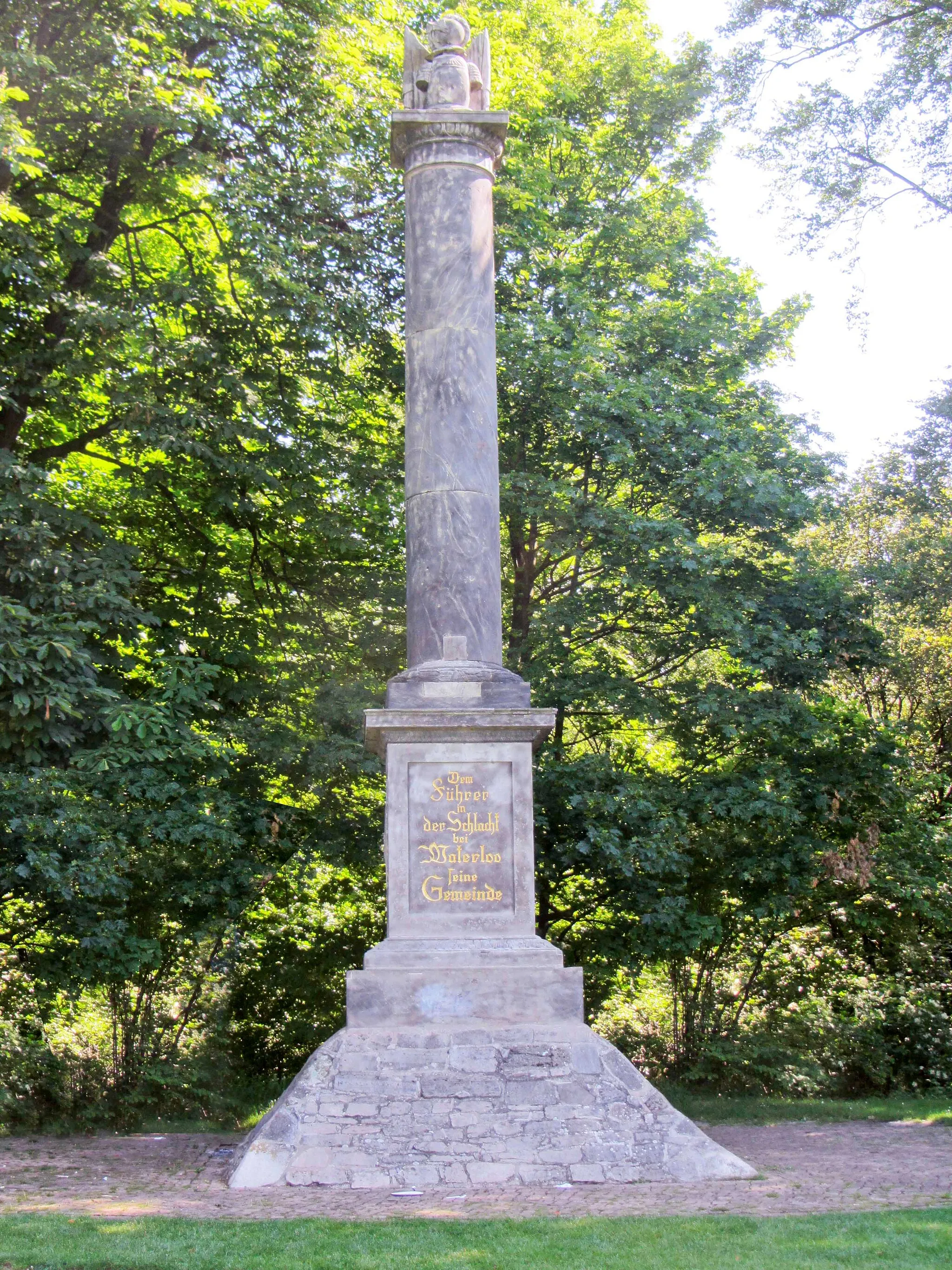 Photo showing: Olfermann-Denkmal (Ehrensäule von 1832) auf dem Nußberg im Prinz-Albrecht-Park Braunschweig