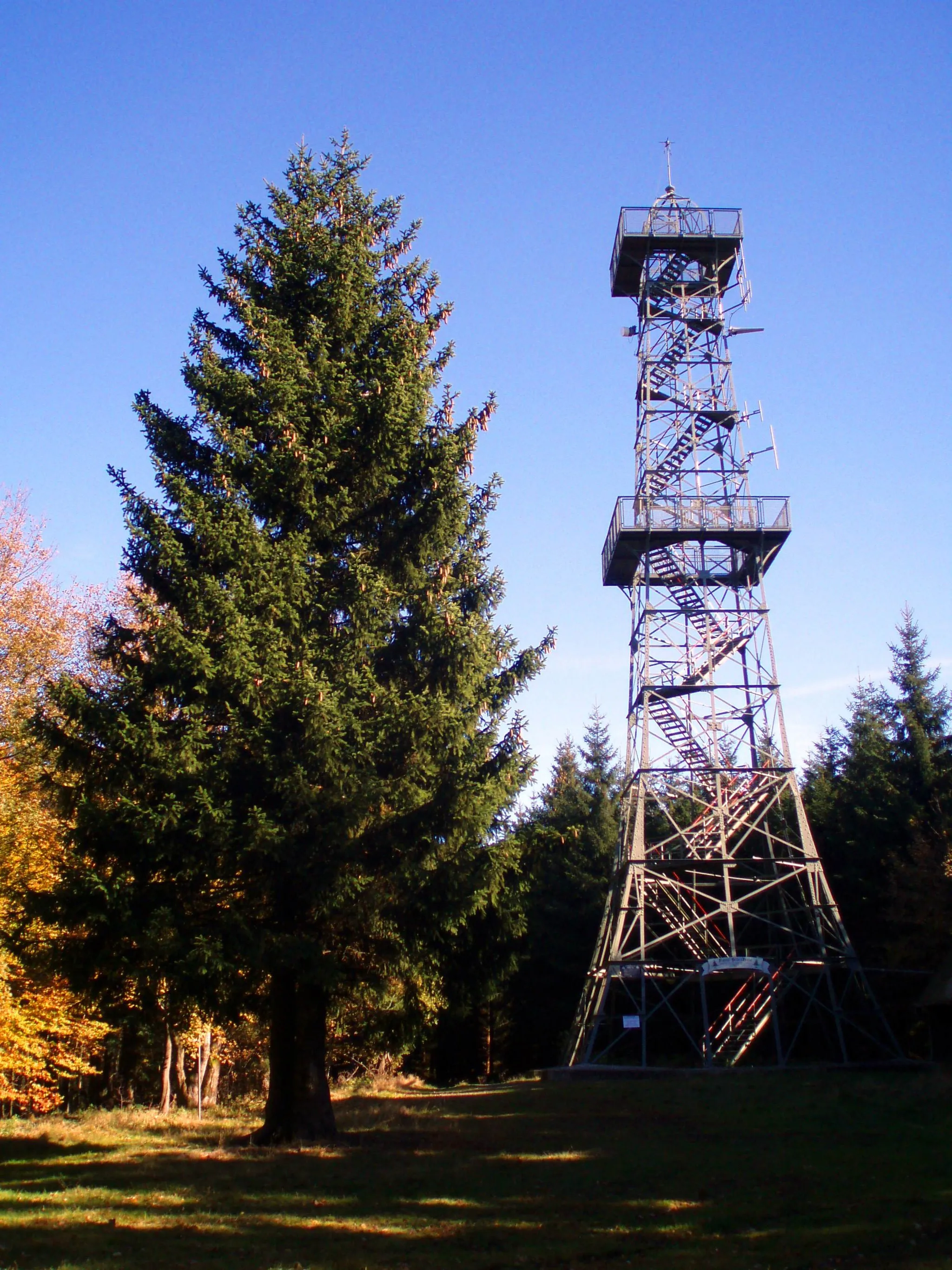 Photo showing: Observation tower on the Poppenberg, Harz mountains, Germany