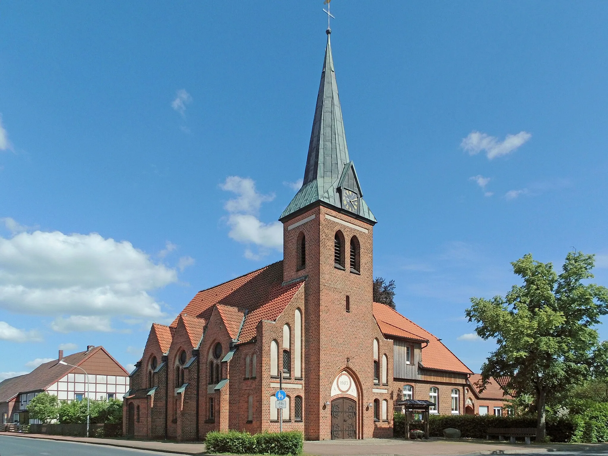 Photo showing: Evangelisch-lutherische Michaelis-Kirche in Ehra (Landkreis Gifhorn)