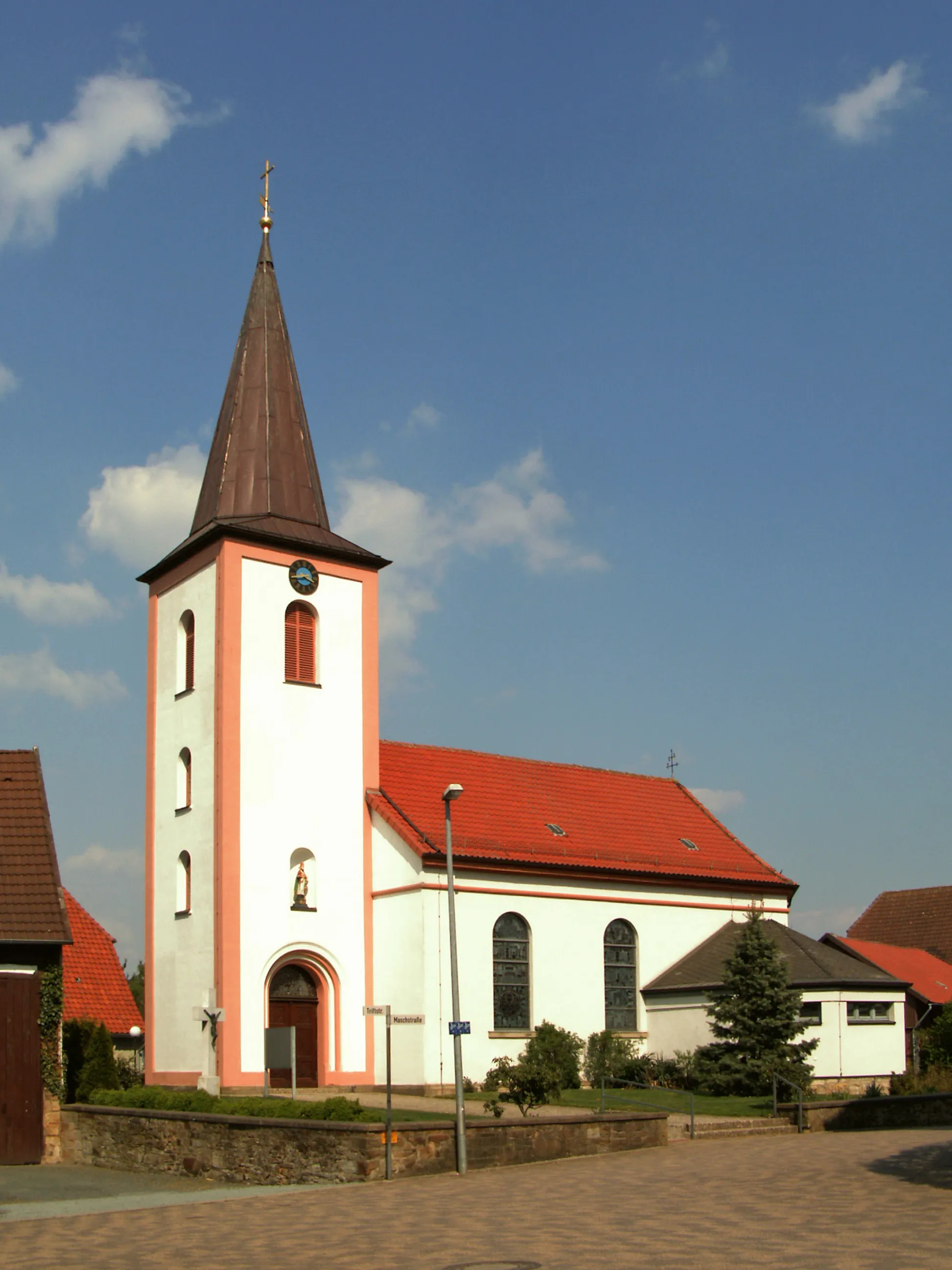 Photo showing: Katholische Kirche St. Nikolaus in Egenstedt, Ortsteil von Diekholzen
