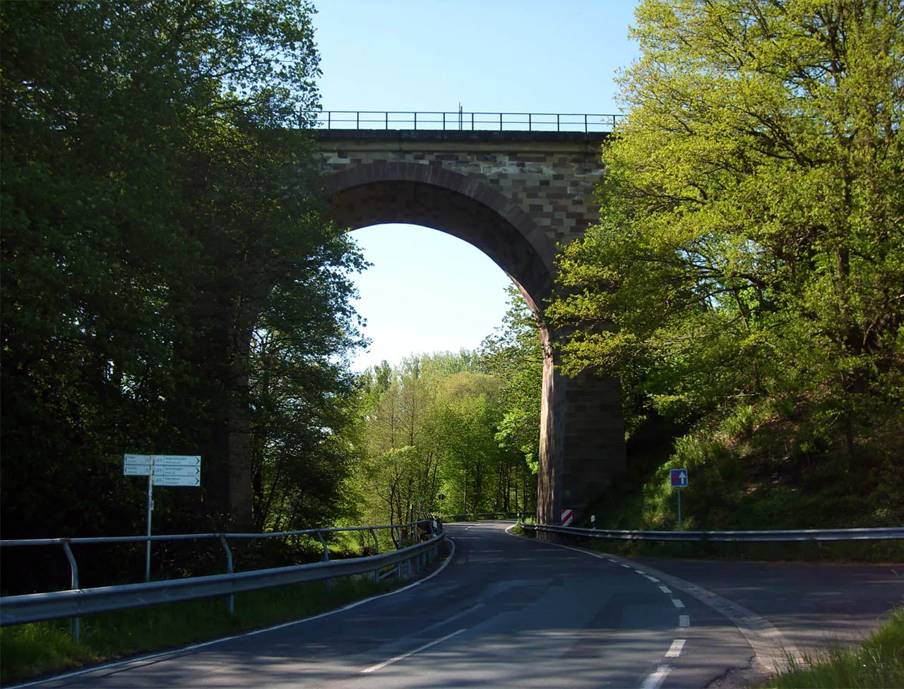 Photo showing: Viadukt südlich von Uslar.