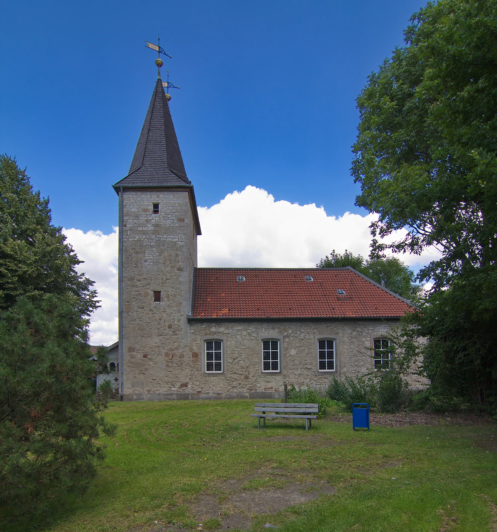 Photo showing: Petrus und Paulus Kirche in Leinde (Wolfenbüttel), Niedersachsen, Deutschland