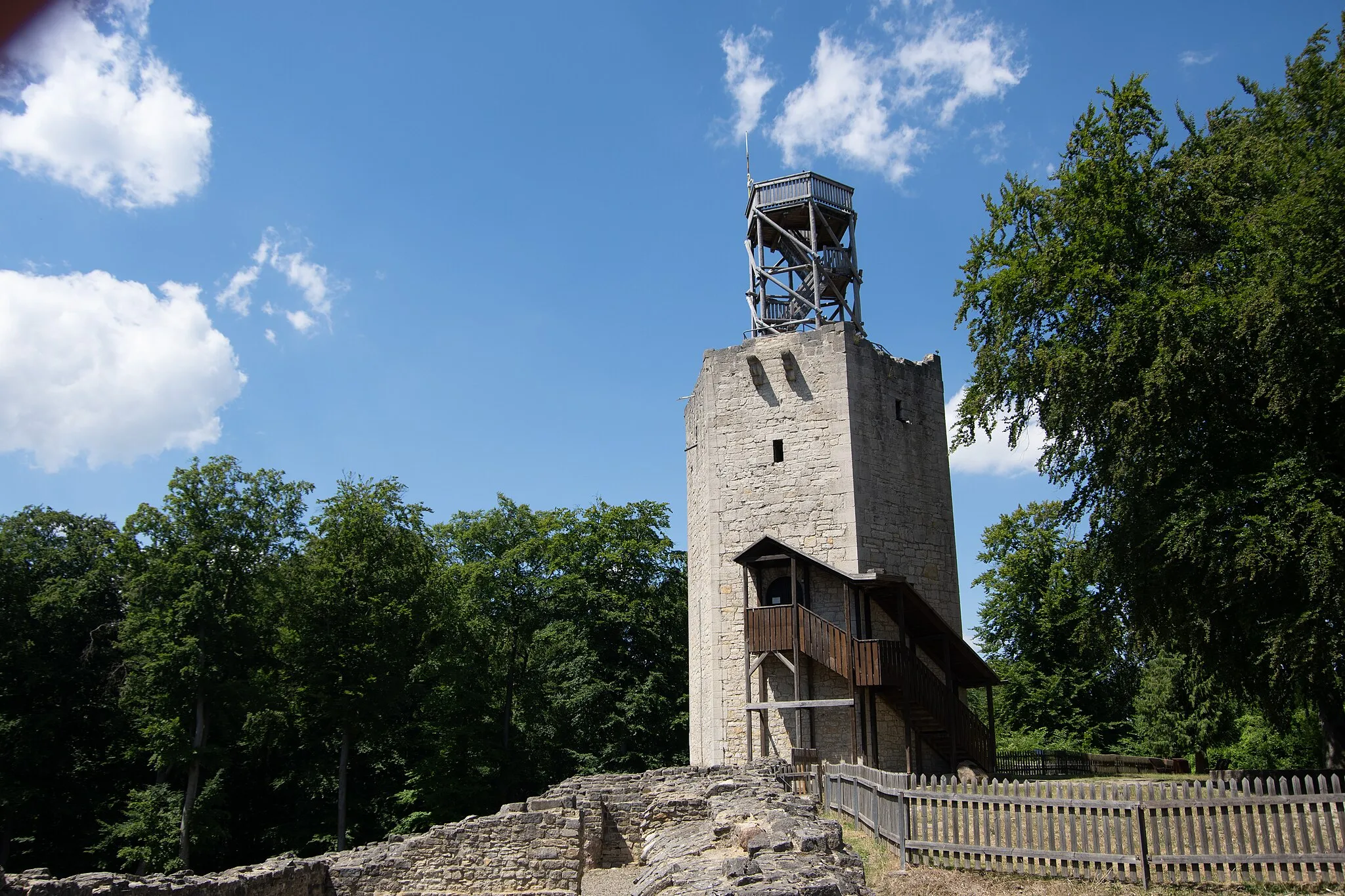 Photo showing: Salzgitter, Ortsteil Lichtenberg in Niedersachsen. Die Burg südlich des Ortsteil Lichtenberg steht unter Denkmalschutz.