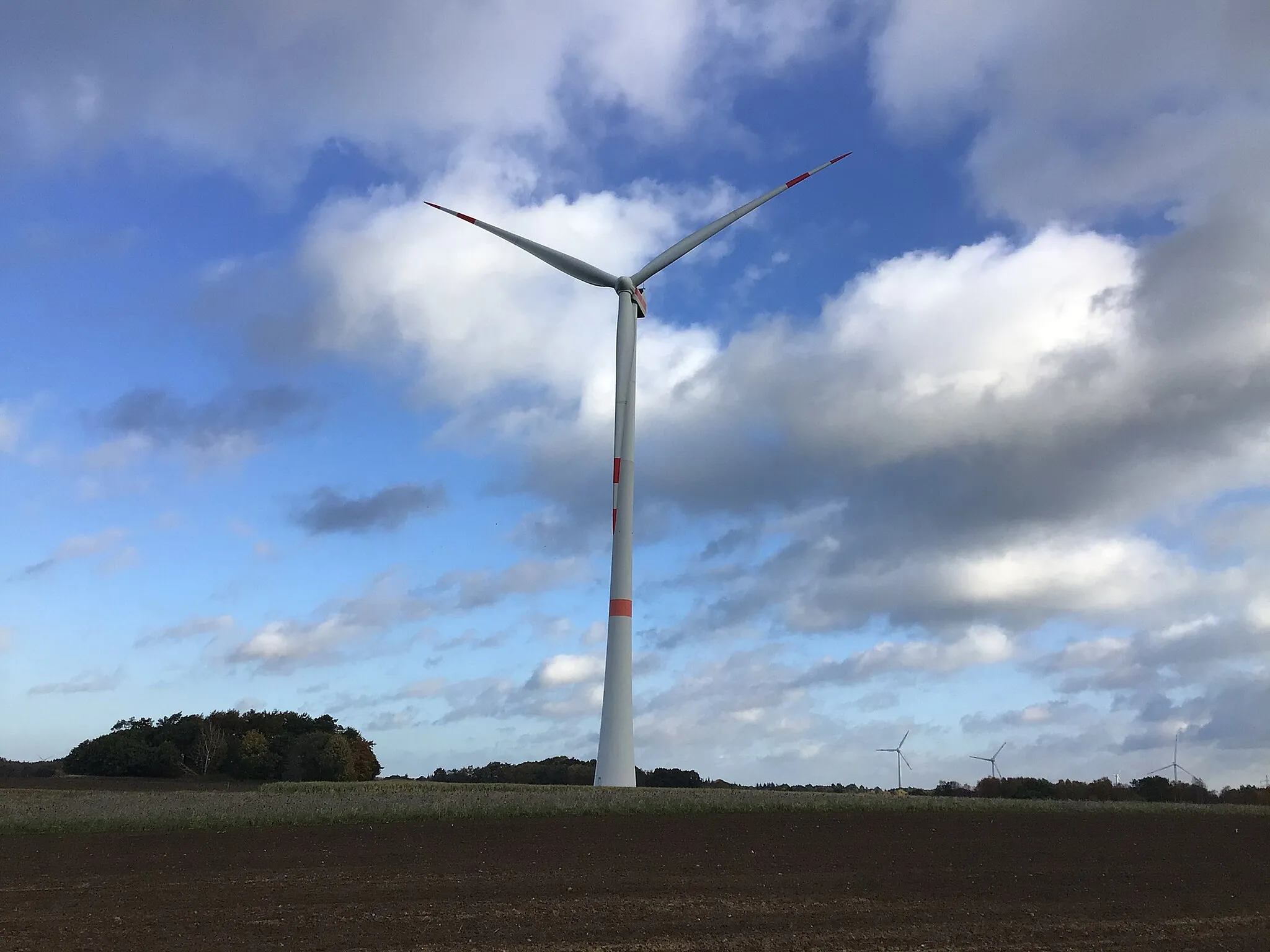 Photo showing: Gamesa G128-4.5MW Windpark Debstedt