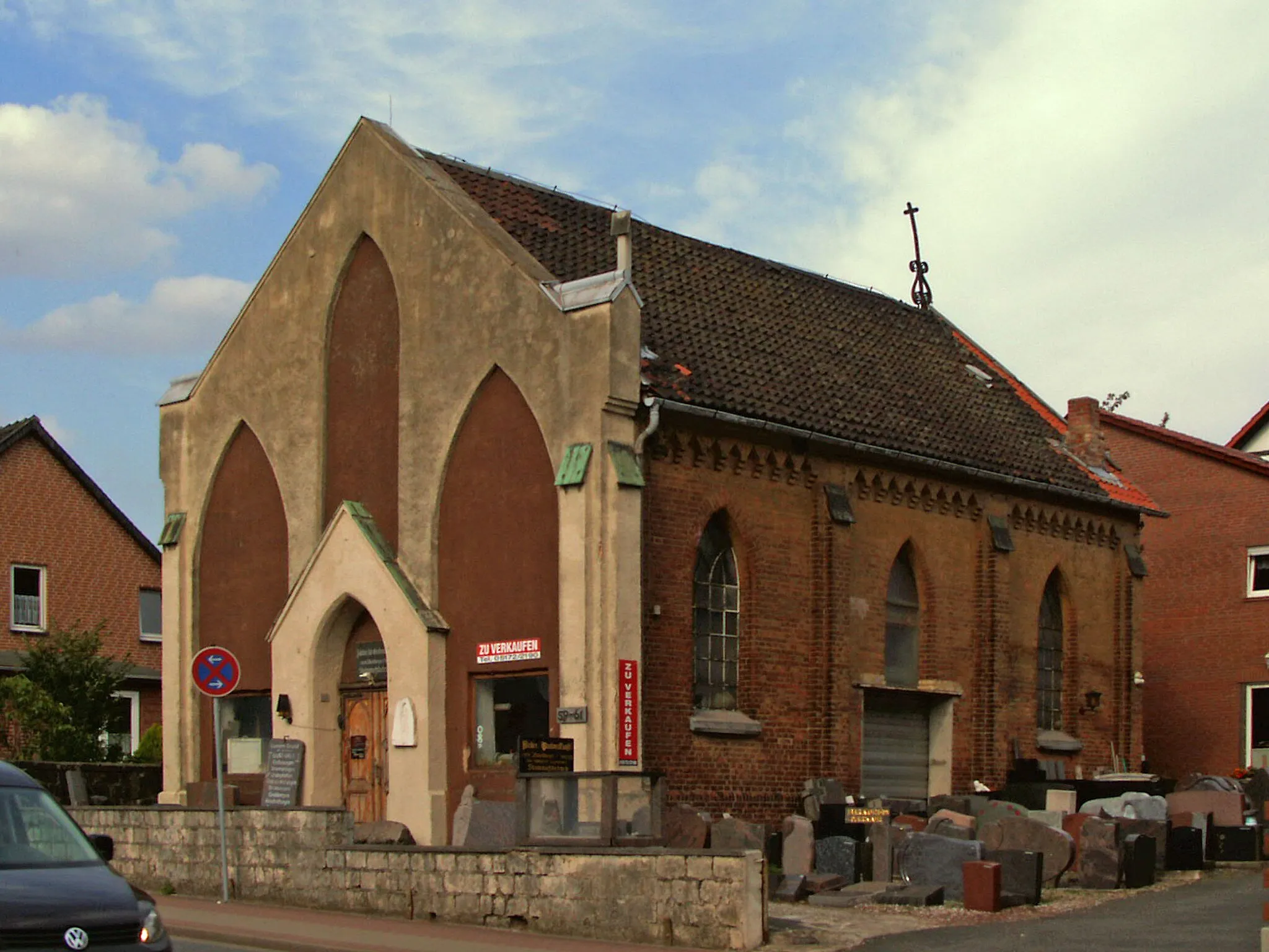 Photo showing: Ehemalige St.-Bernward-Kirche in Groß Ilsede (Landkreis Peine)