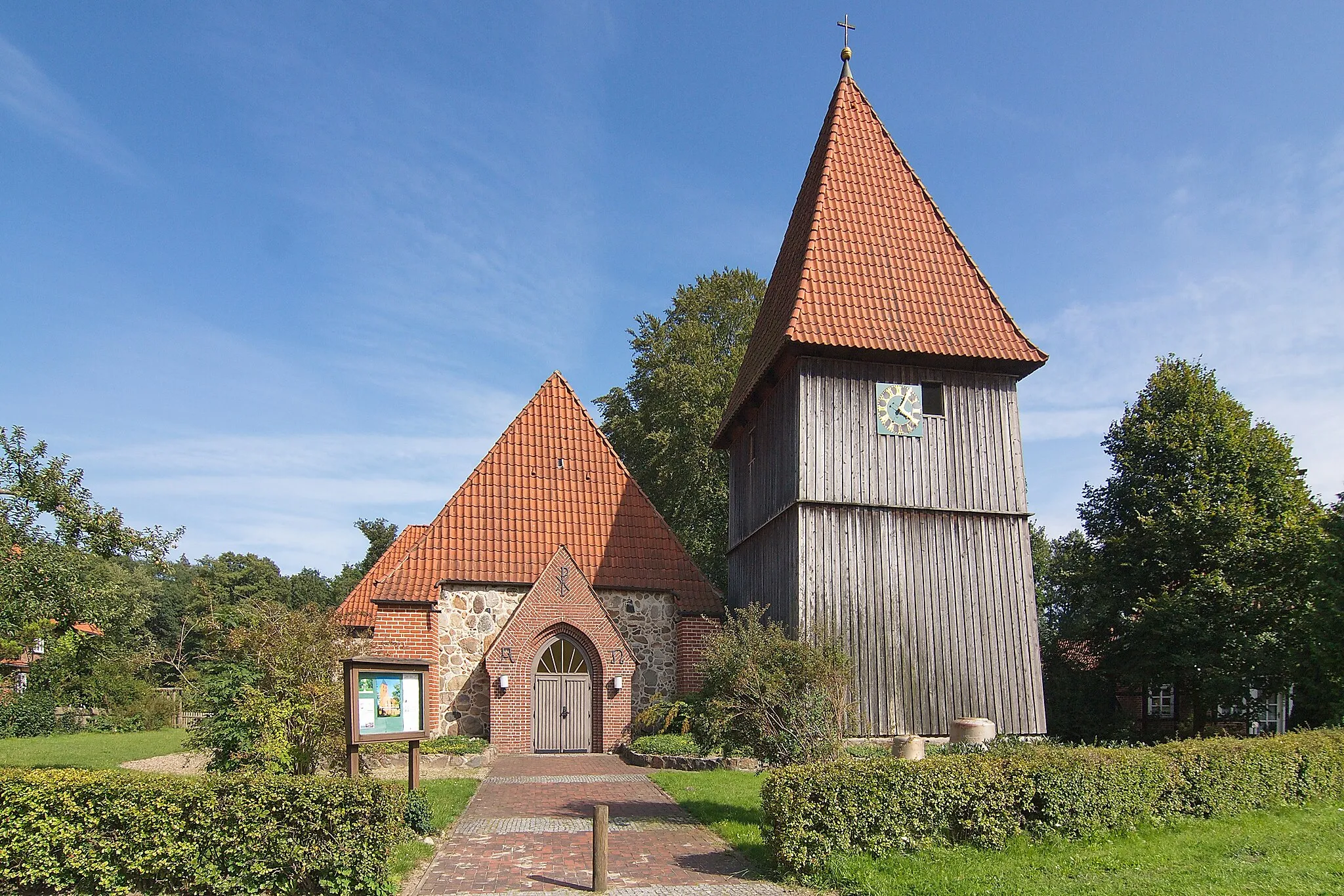 Photo showing: St. Georgs-Kirche (Steinhorst) in Niedersachsen, Deutschland
