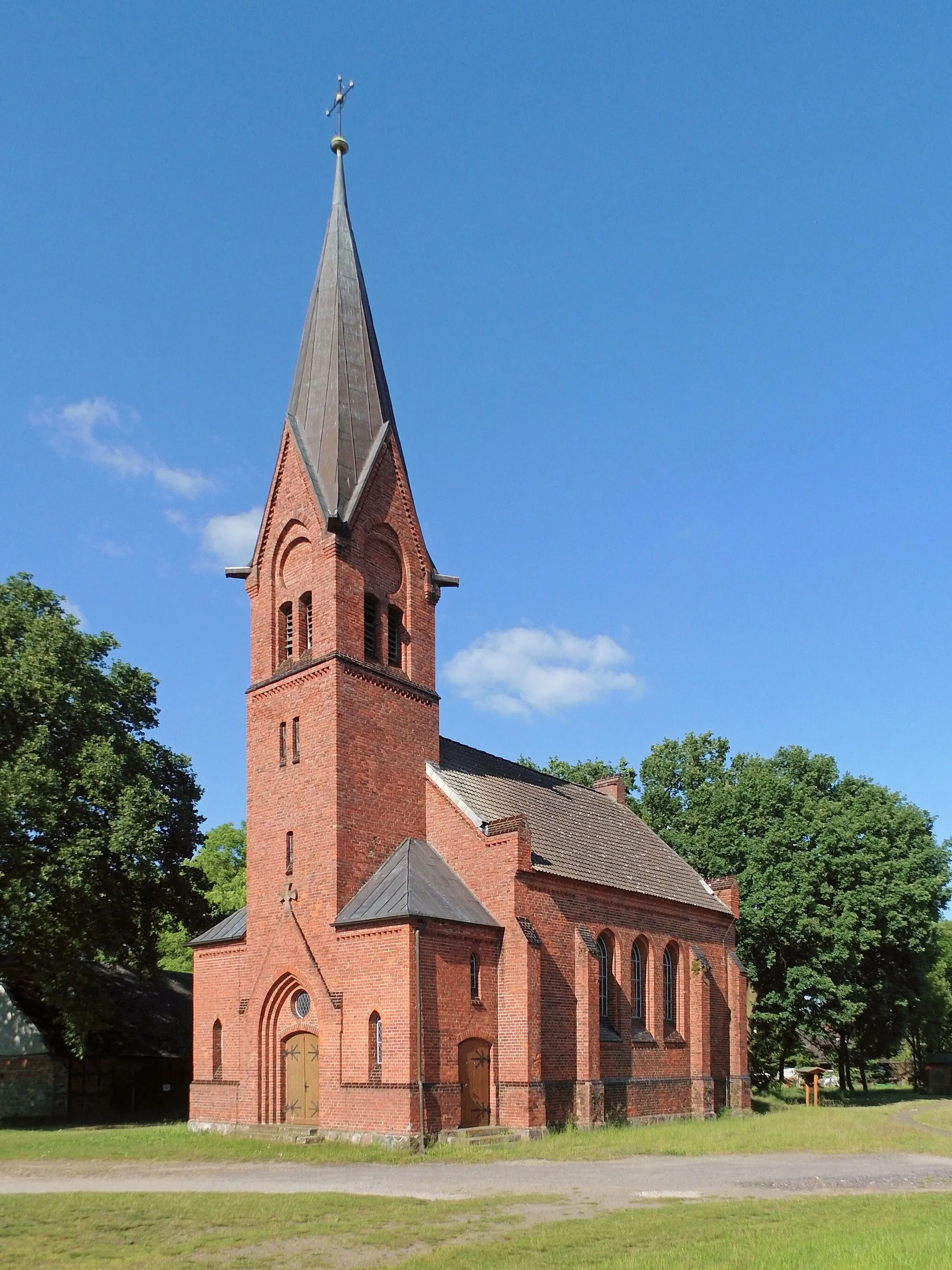 Photo showing: Evangelisch-lutherische Kirche in Peckensen bei Diesdorf (Sachsen-Anhalt).