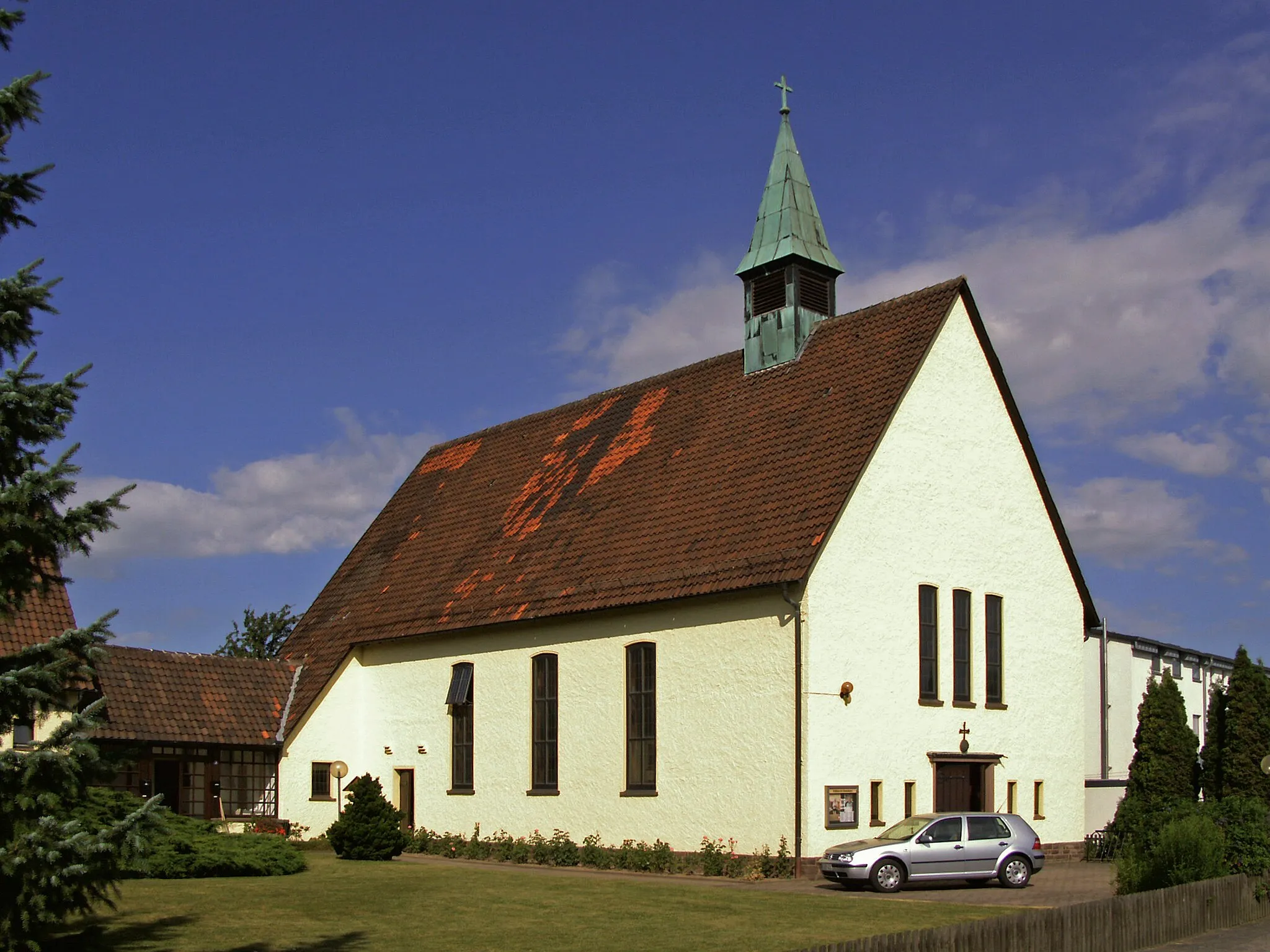 Photo showing: Katholische Kirche Maria vom heiligen Rosenkranz in Nettlingen, Ortsteil von Söhlde