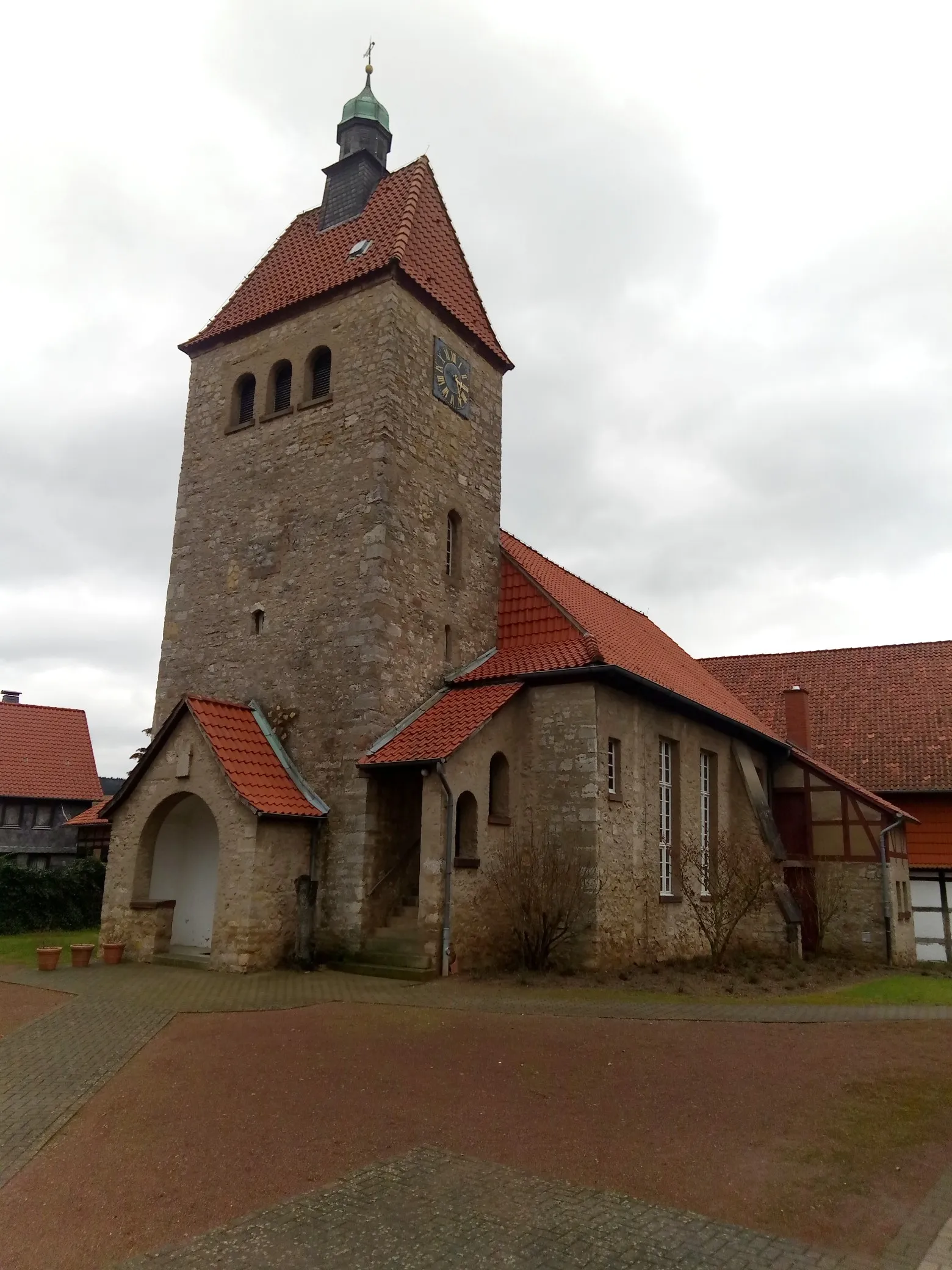 Photo showing: Kirche in Heckenbeck.