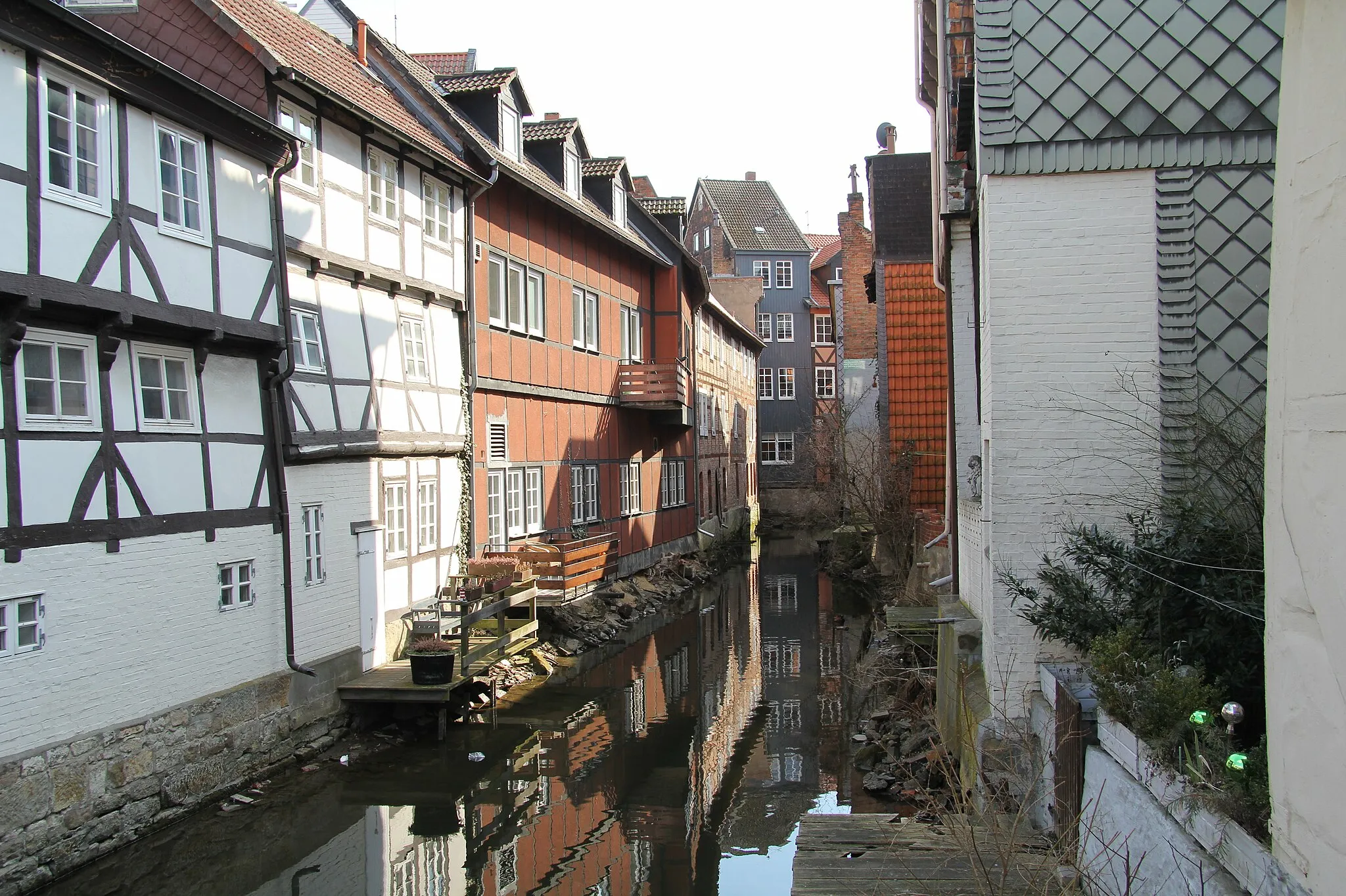 Photo showing: Canal with house row ("Little-Venice") in en:Wolfenbüttel, Lower Saxony, Germany