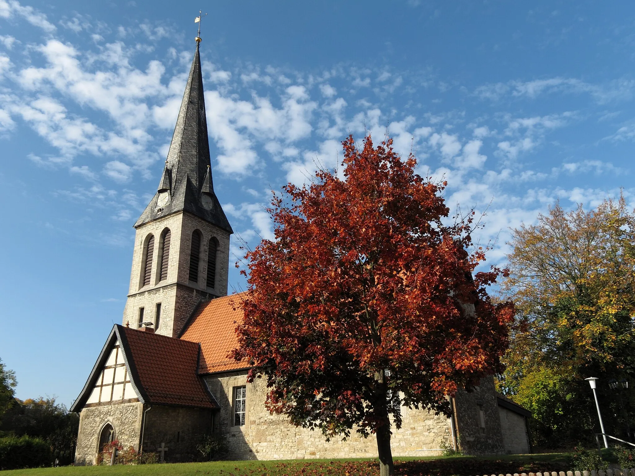 Photo showing: Evangelisch-lutherische Christuskirche, Kirchstraße, Weddel