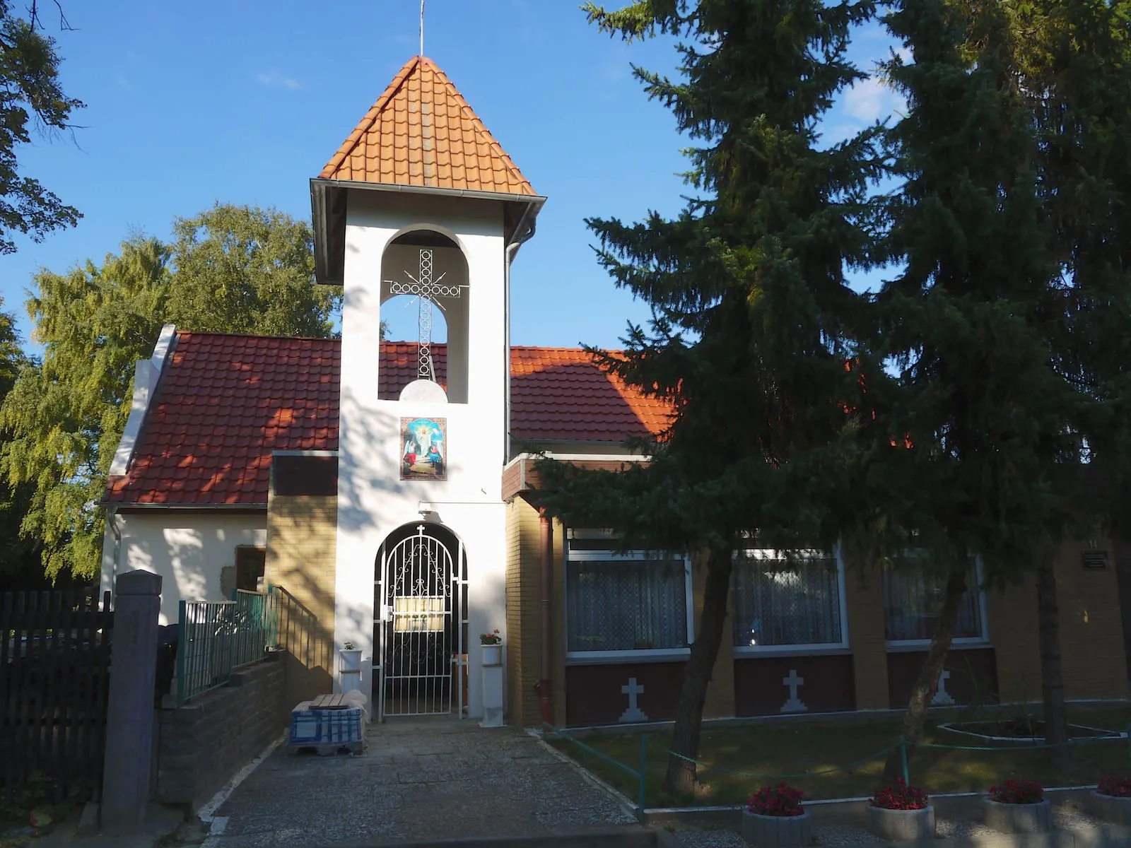 Photo showing: Rumänisch-orthodoxe Kapelle „Auferstehung des Herren“ in Lebenstedt