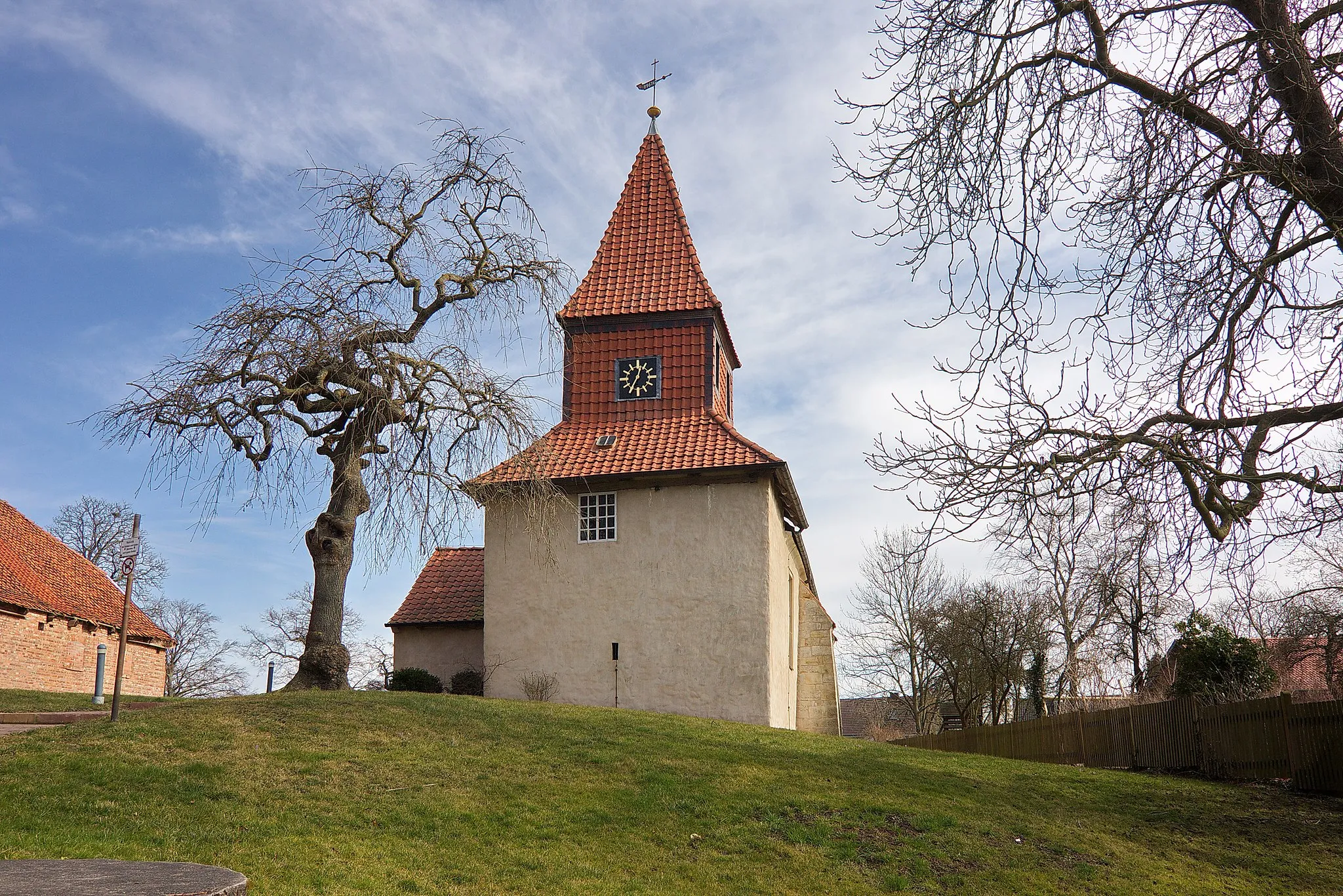 Photo showing: St. Johannes des Täufers-Kirche in Wettmershagen (Calberlah), Niedersachsen, Deutschland