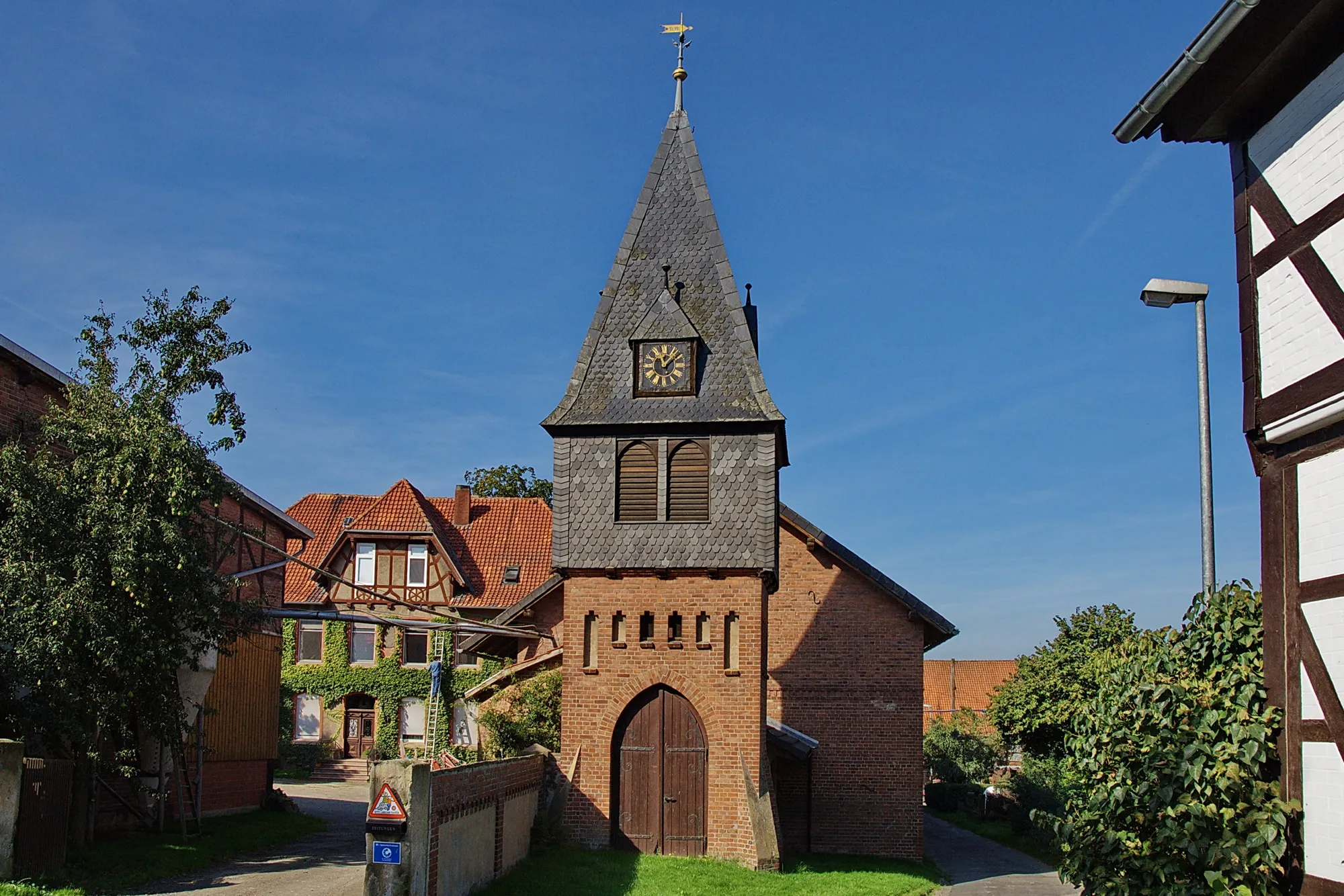 Photo showing: Kapellenturm in Andershausen (Einbeck), Niedersachsen, Deutschland
