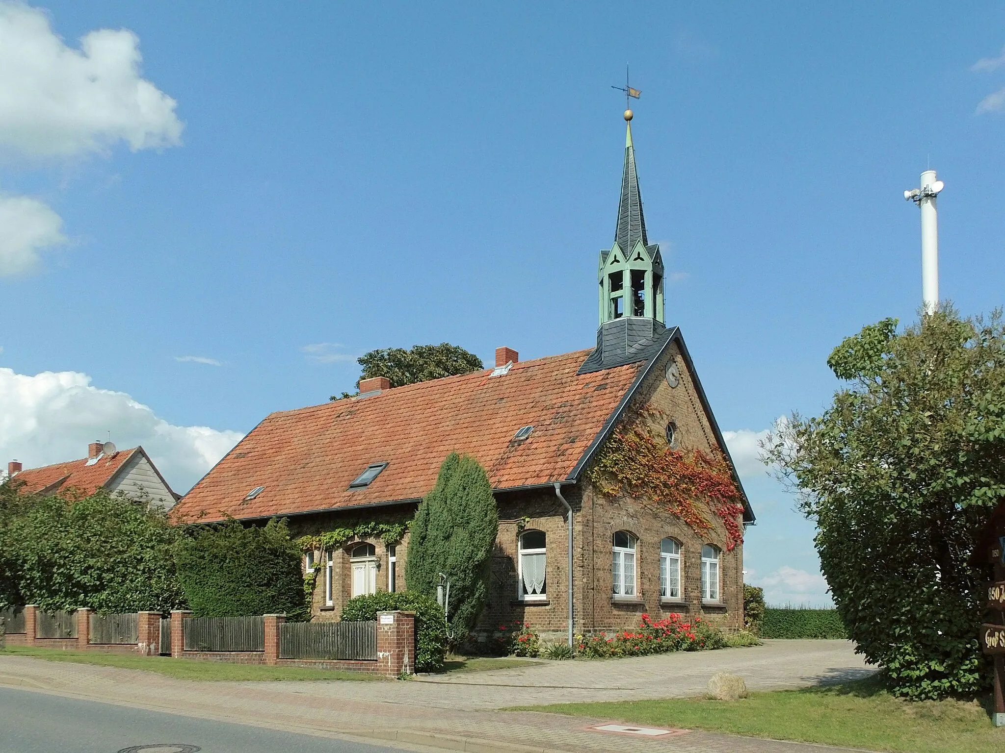 Photo showing: Ehemalige Schule in Groß Sisbeck (heute Privathaus).