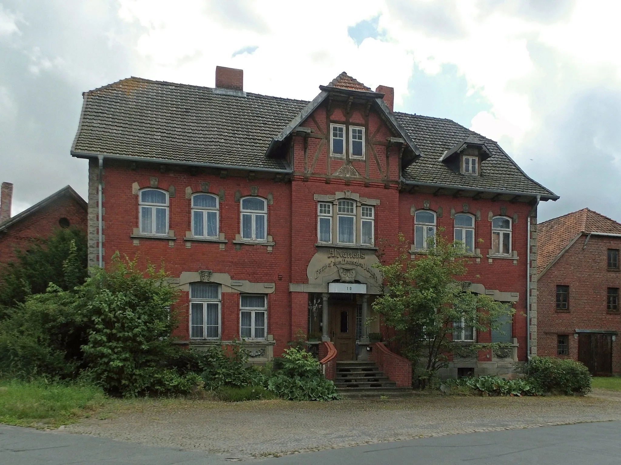Photo showing: Ehemaliger Gasthof in Allerbüttel (Landkreis Gifhorn)
