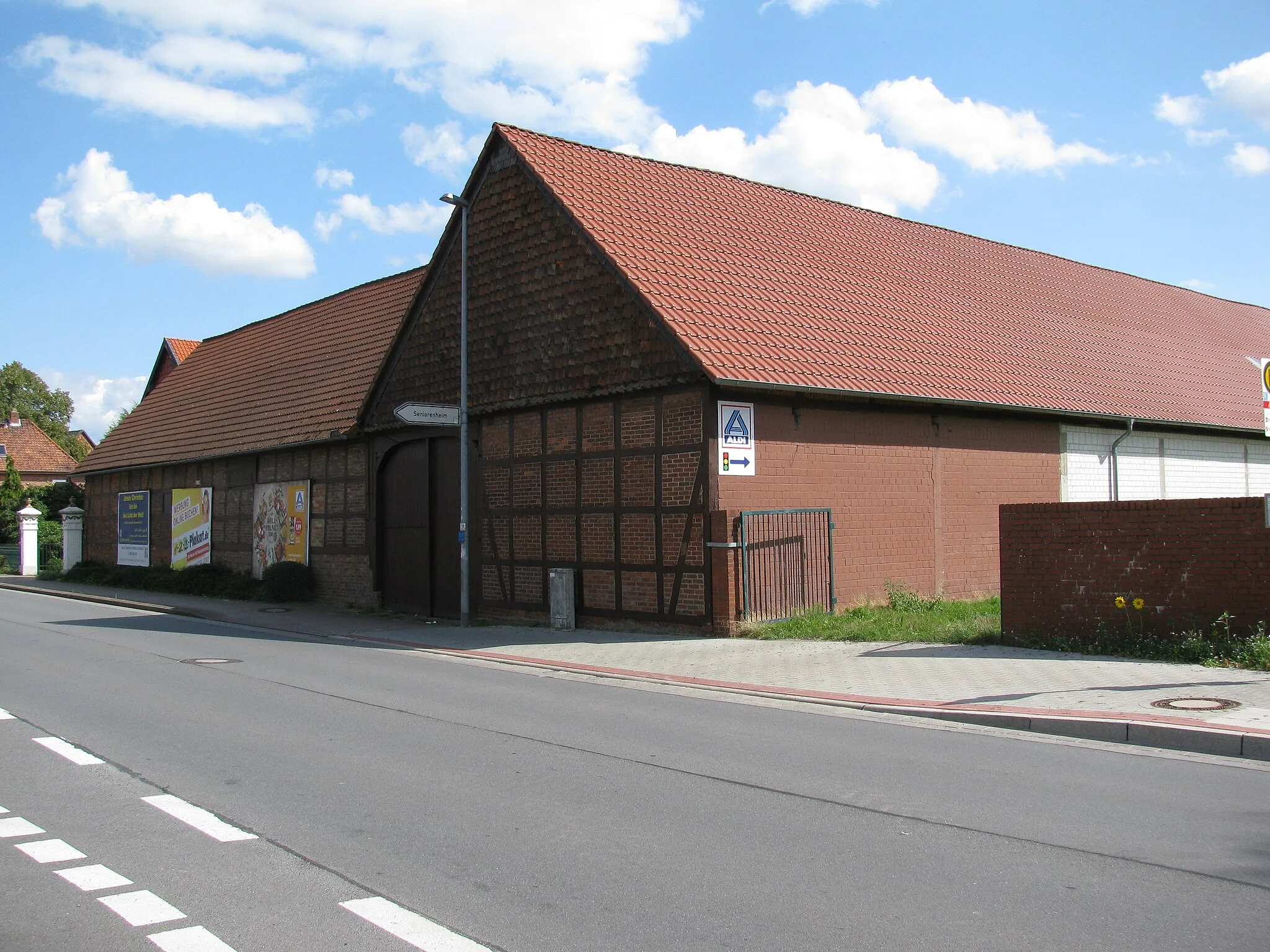 Photo showing: eine Scheune vom Haus Peiner Straße 17 in Wendeburg