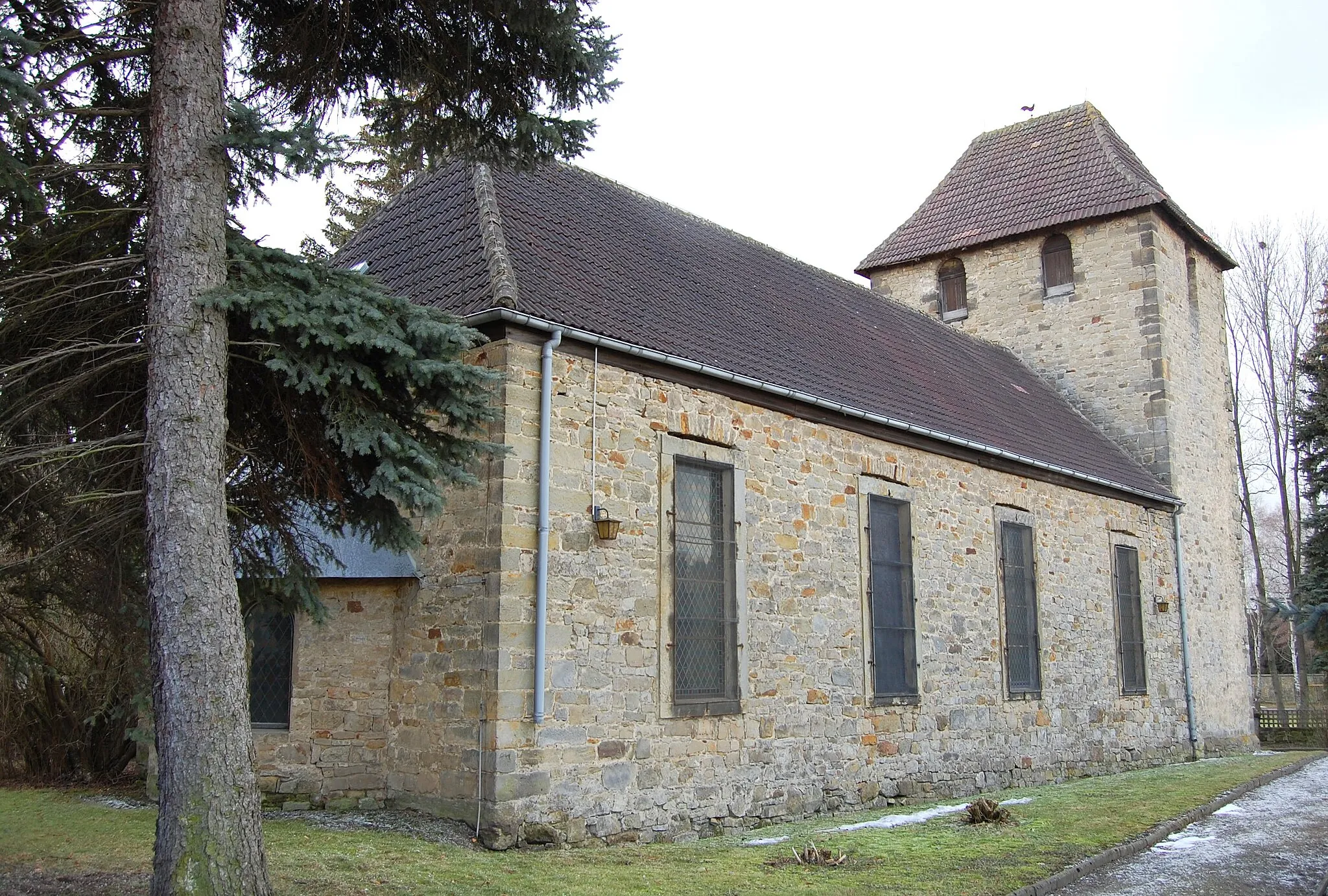 Photo showing: Sankt-Gangolph-Kirche in Ostingersleben