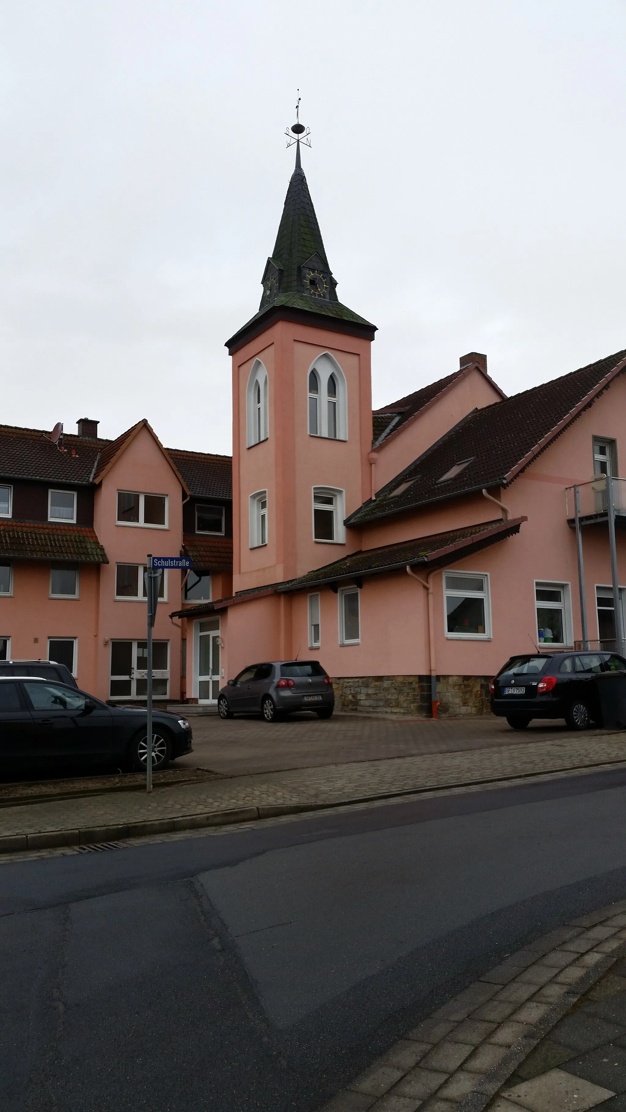 Photo showing: Das Bild stellt die alte Schule in Brechtorf dar. Heutzutage wird dieses Gebäude als Wohngebäude verwendet.