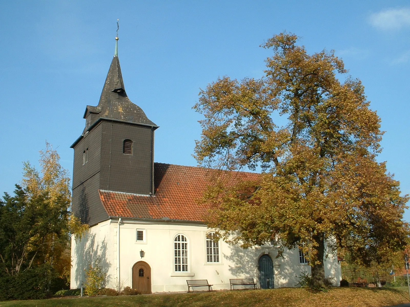 Photo showing: Evangelische Kirche Vöhrum