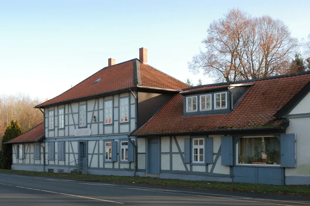 Photo showing: Raffturm in Braunschweig an der B1