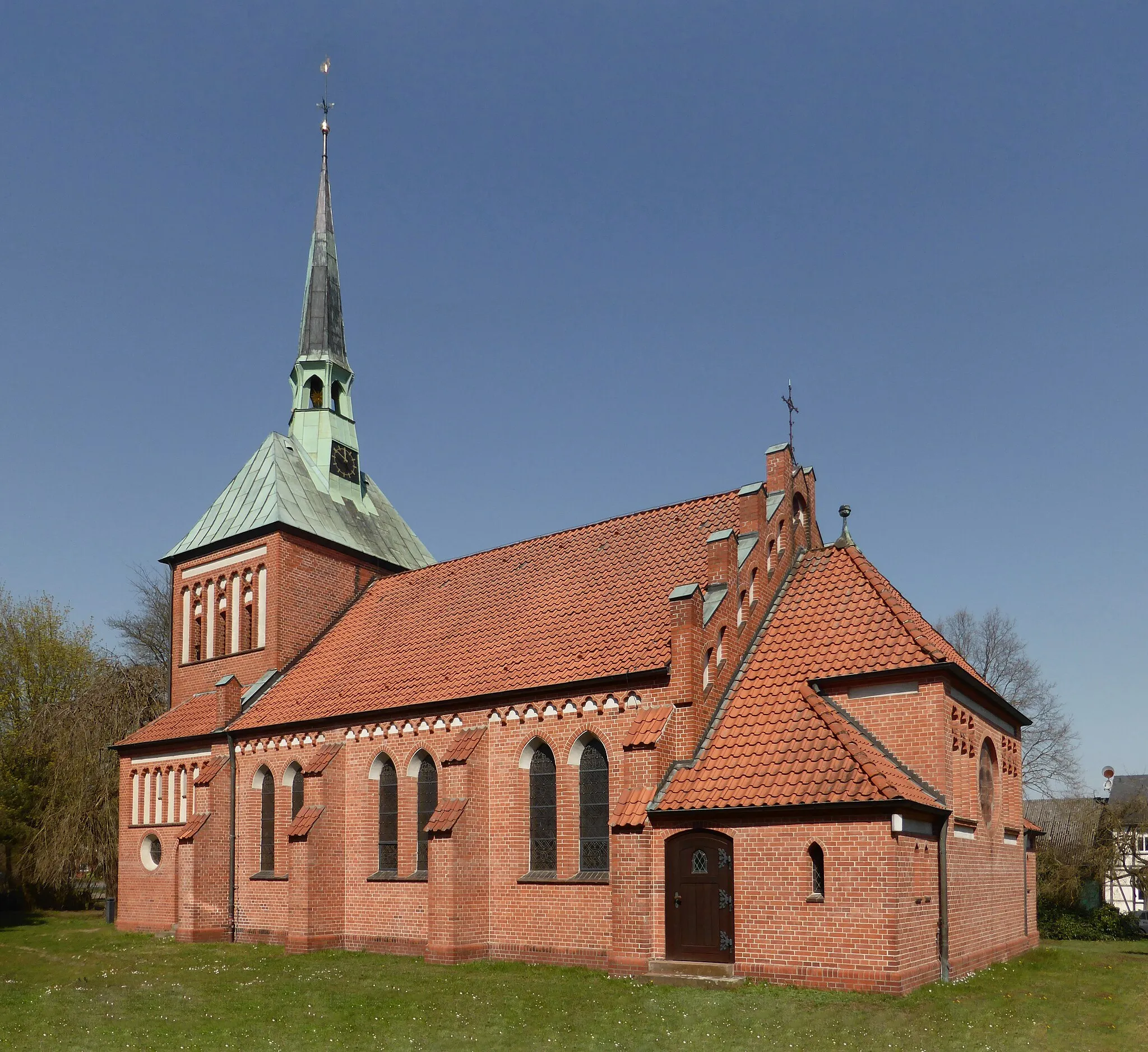 Photo showing: Ev. St. Jakobus-Kirche in Radenbeck.