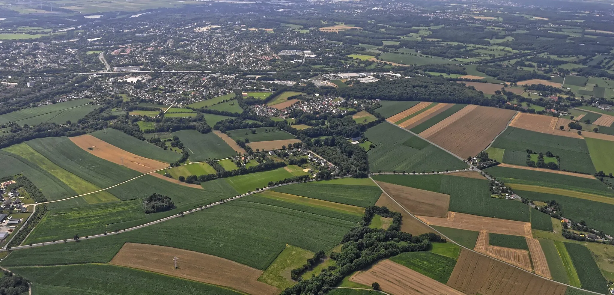 Photo showing: Bilder vom Flug Nordholz Hammelburg 2015: Ihlpohl und Platjenwerbe (Ritterhude), dahinter Lesum (Blick von Norden).