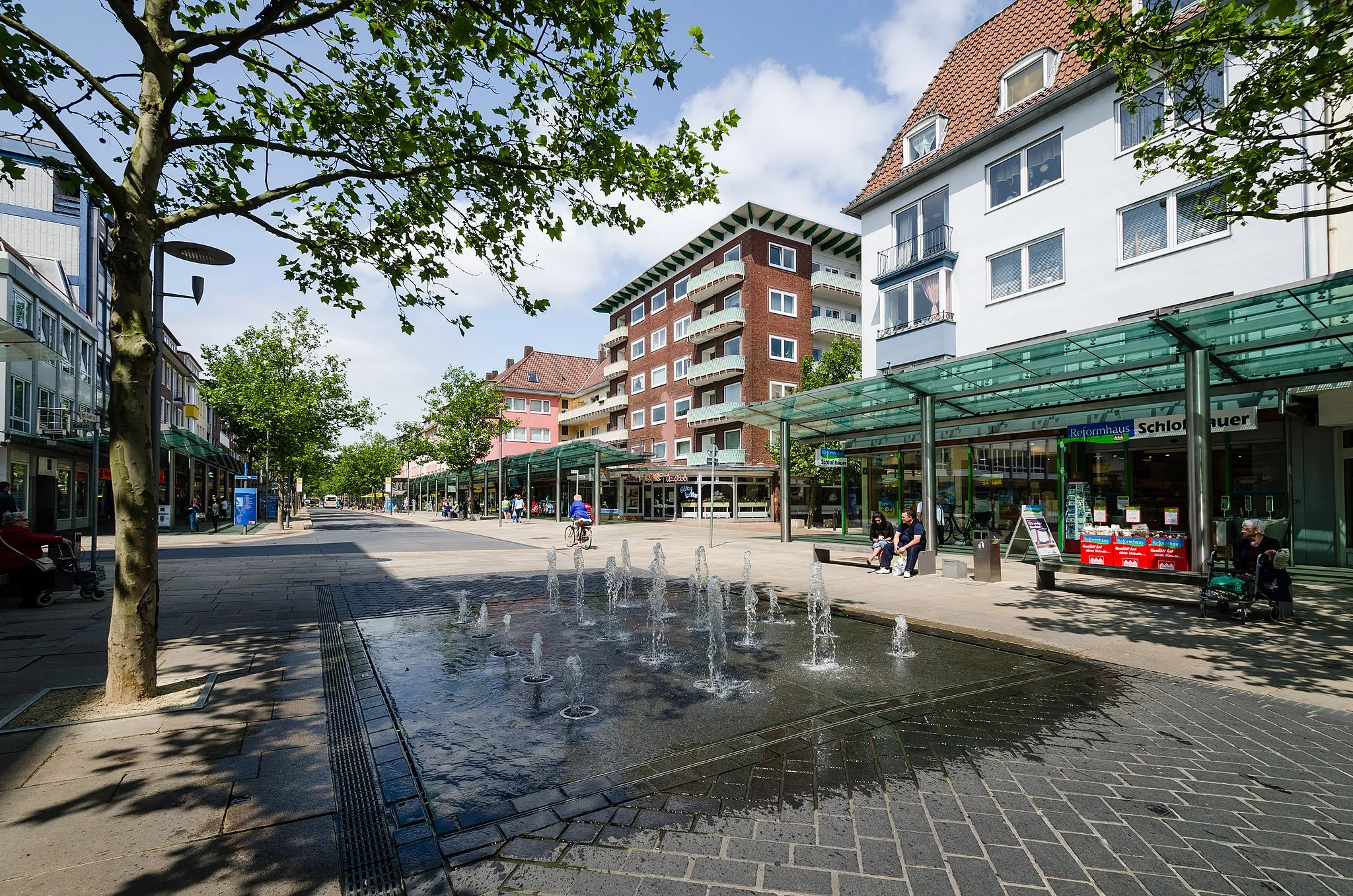 Photo showing: Shopping Street Mayor Smidt Street ("Bürgermeister Smidt Straße") in Bremerhaven