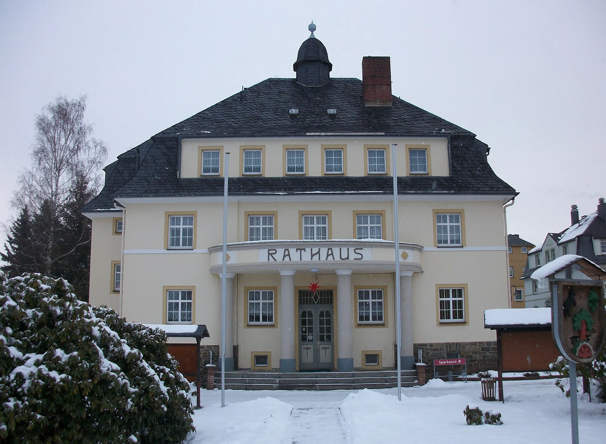Photo showing: Rathaus Großolbersdorf