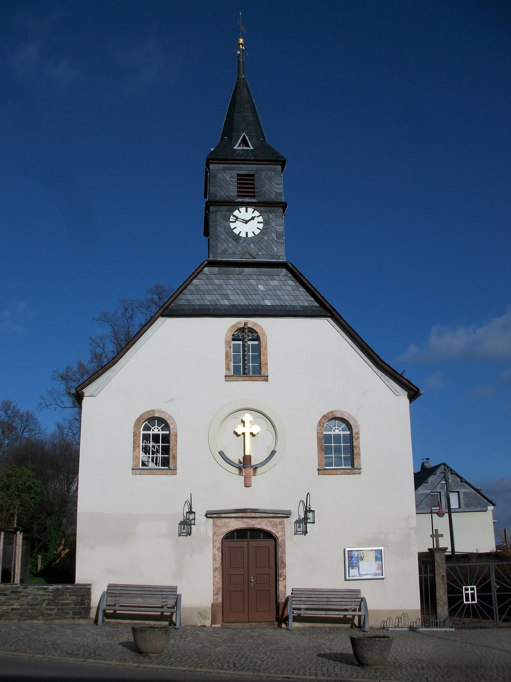 Photo showing: Kirche Heinrichsort (Frontansicht)