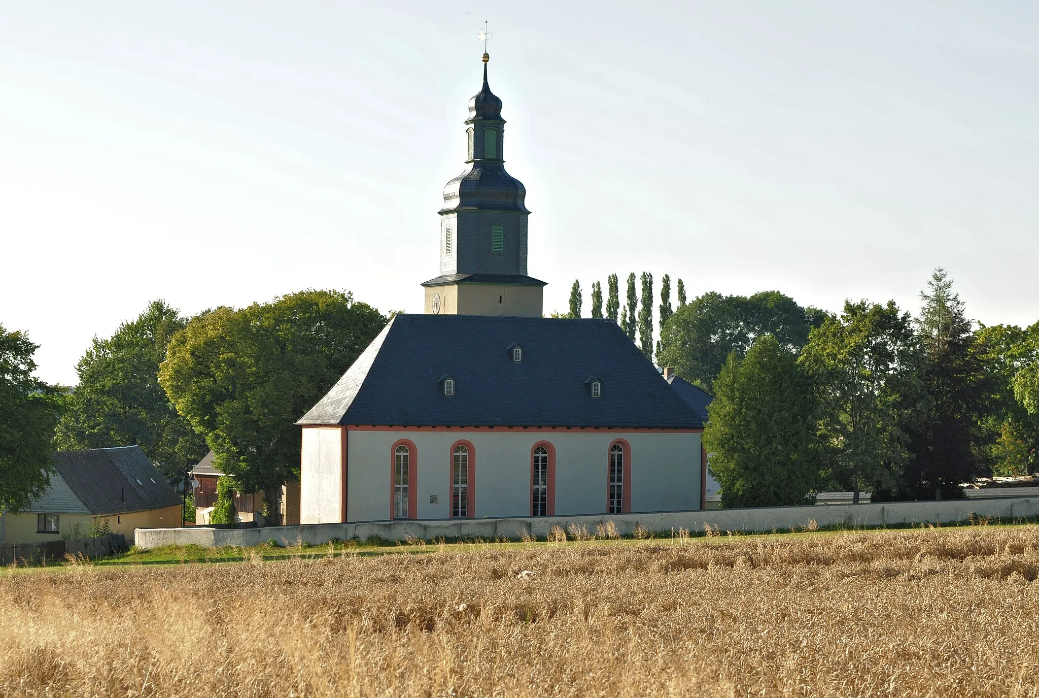 Photo showing: Pausa-Mühltroff OT Ebersgrün: Kirche von Ebersgrün (Vogtlandkreis, Freistaat Sachsen, Deutschland)