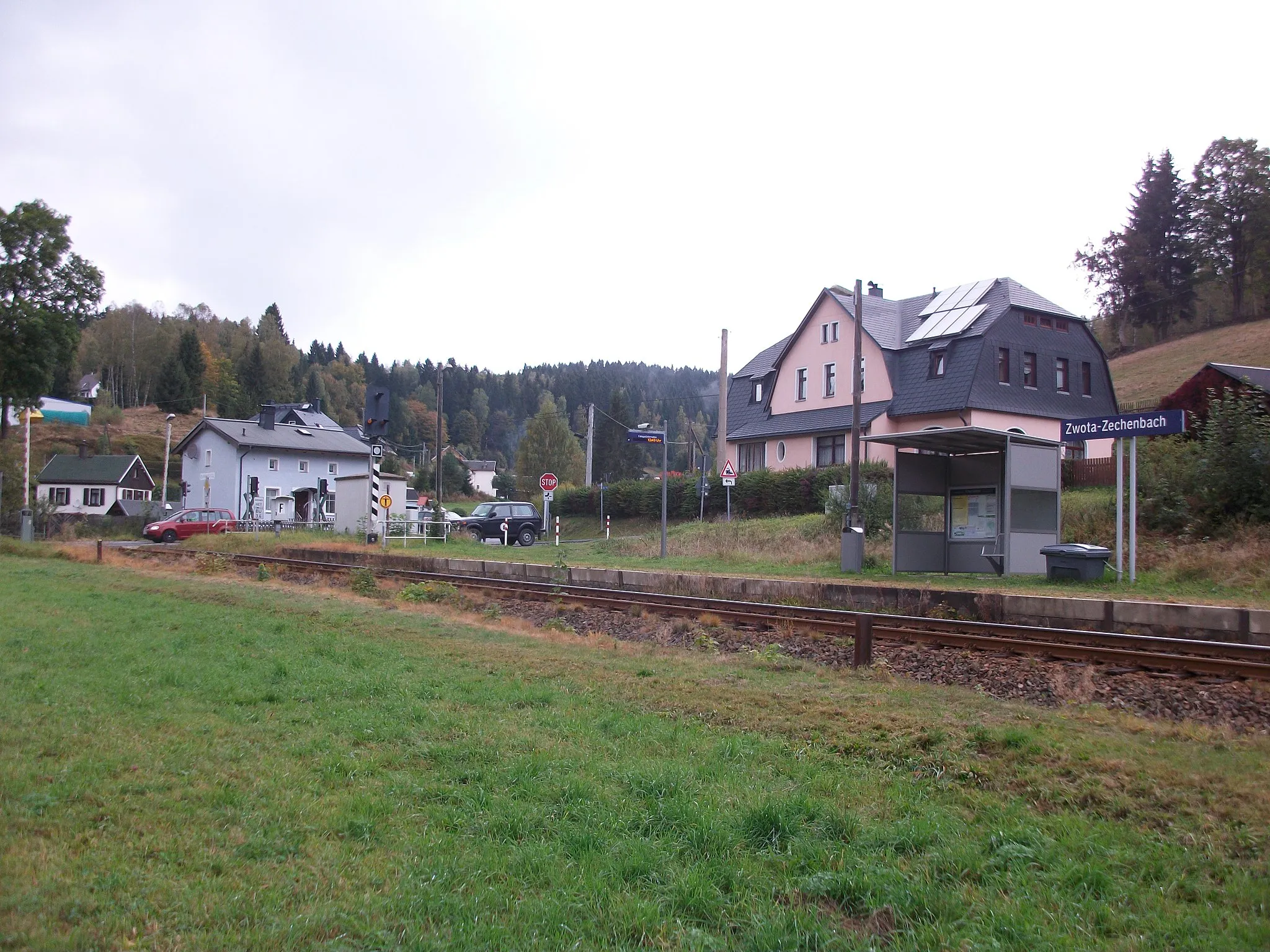 Photo showing: Haltepunkt Zwota-Zechenbach (2016)