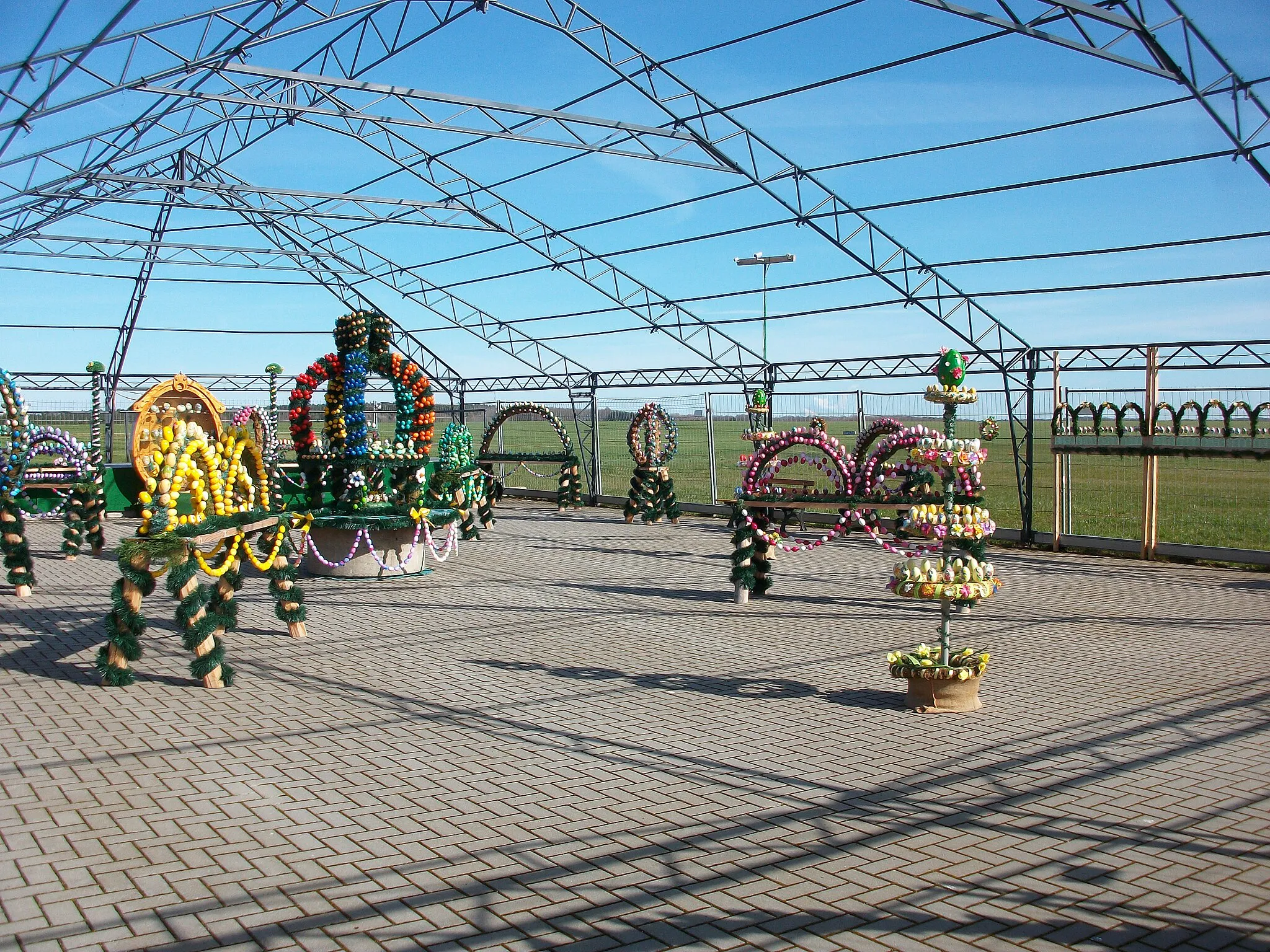 Photo showing: Osterausstellung Niederalbertsdorf am neuen Standort