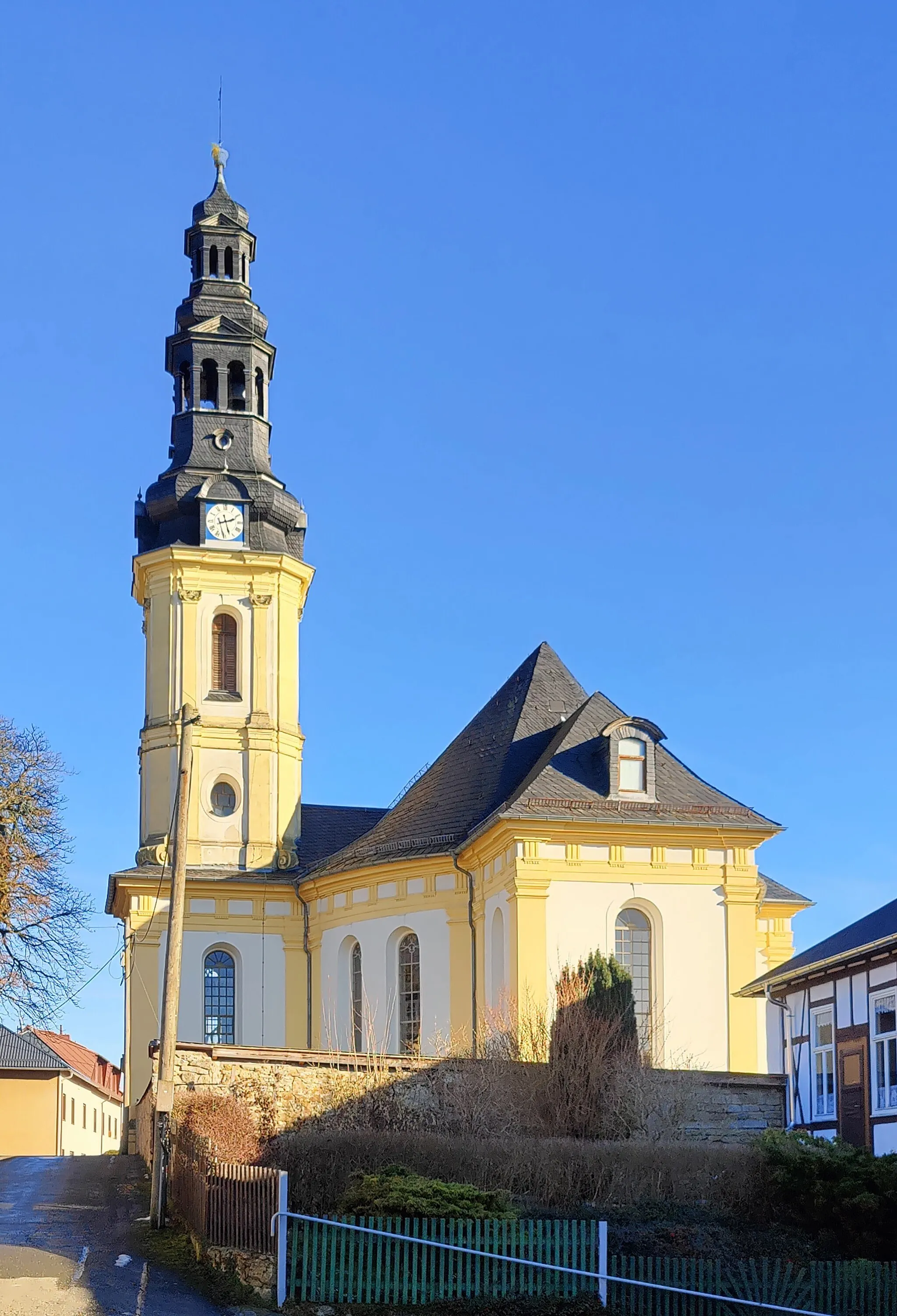 Photo showing: Evangelisch-lutherische Jesuskirche Kirschkau, Saale-Orla-Kreis, Thüringen, Deutschland