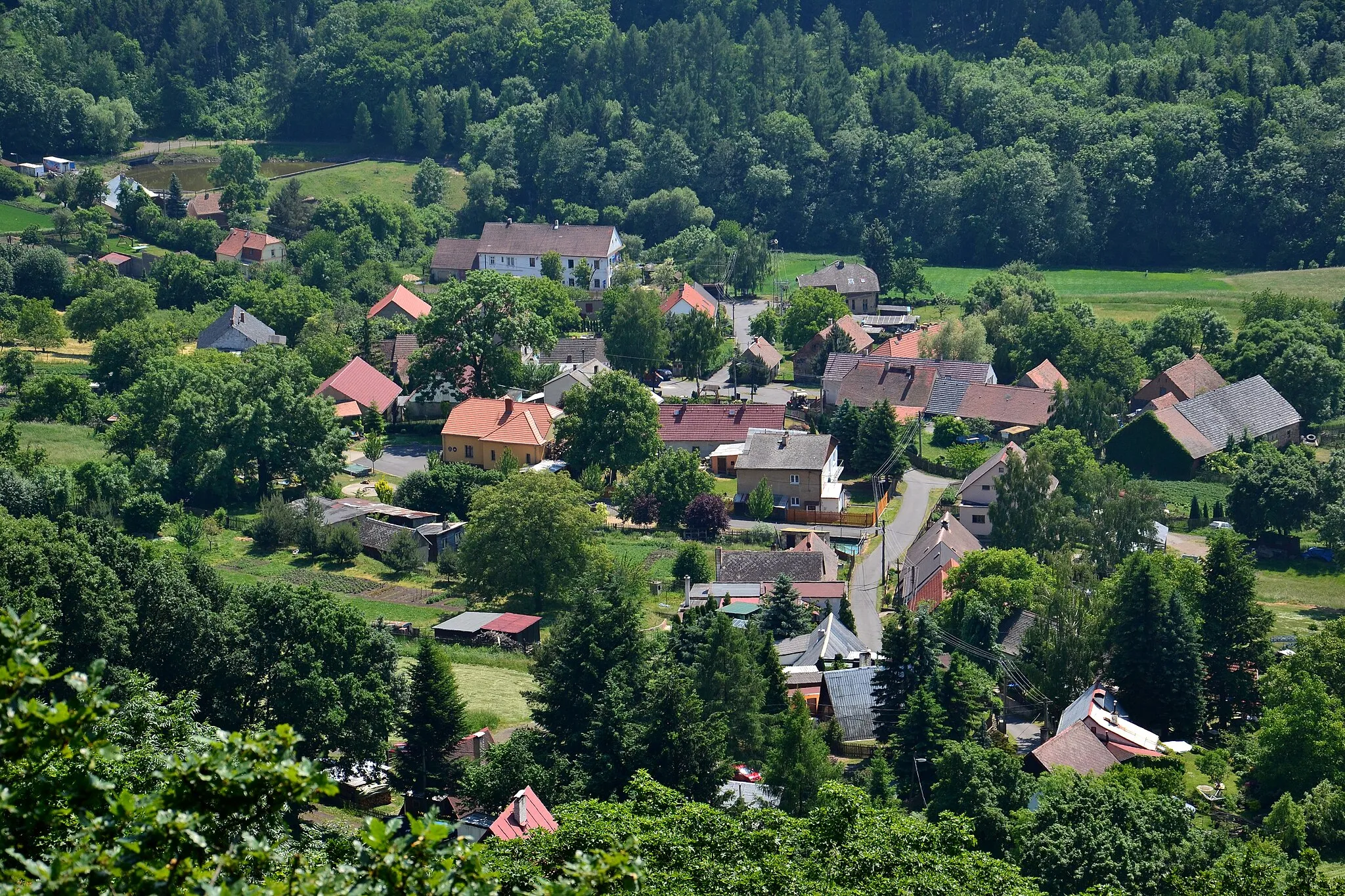 Photo showing: Celkový pohled z přírodní památky Štěpánovská hora