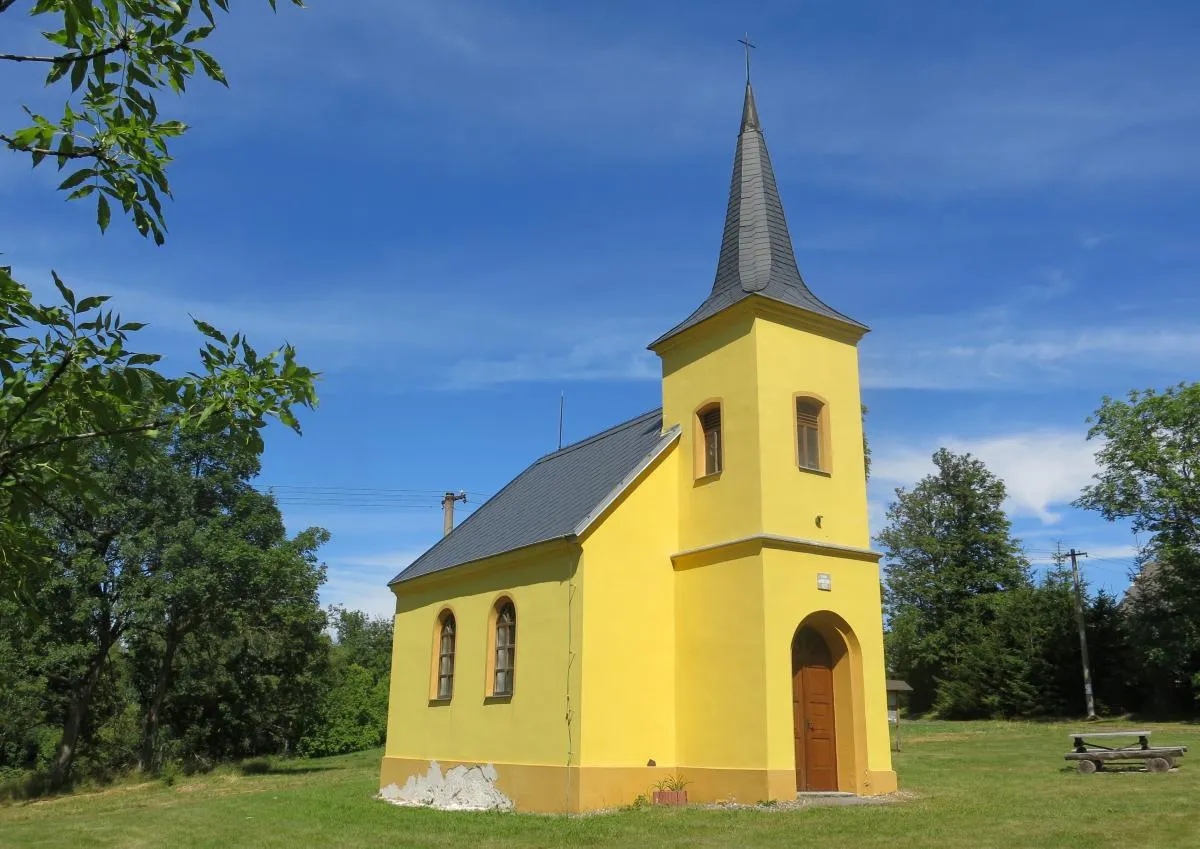 Photo showing: Chapel in Měděnec in Chomutov District – entry no. 38557.