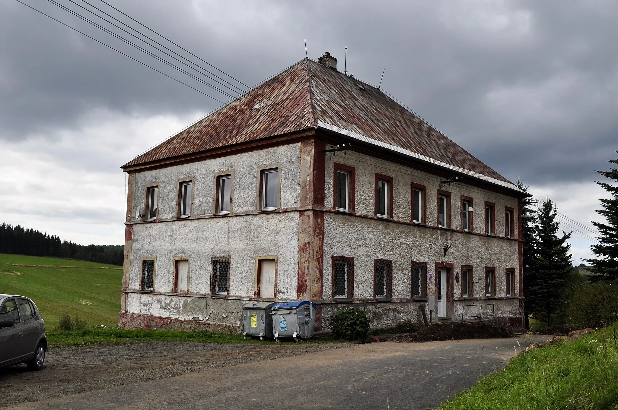 Photo showing: Kalek - municipality office