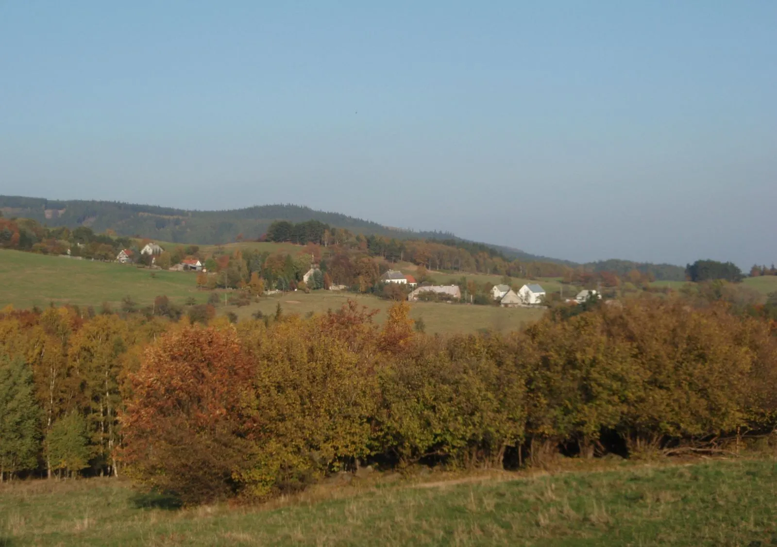 Photo showing: Louchov