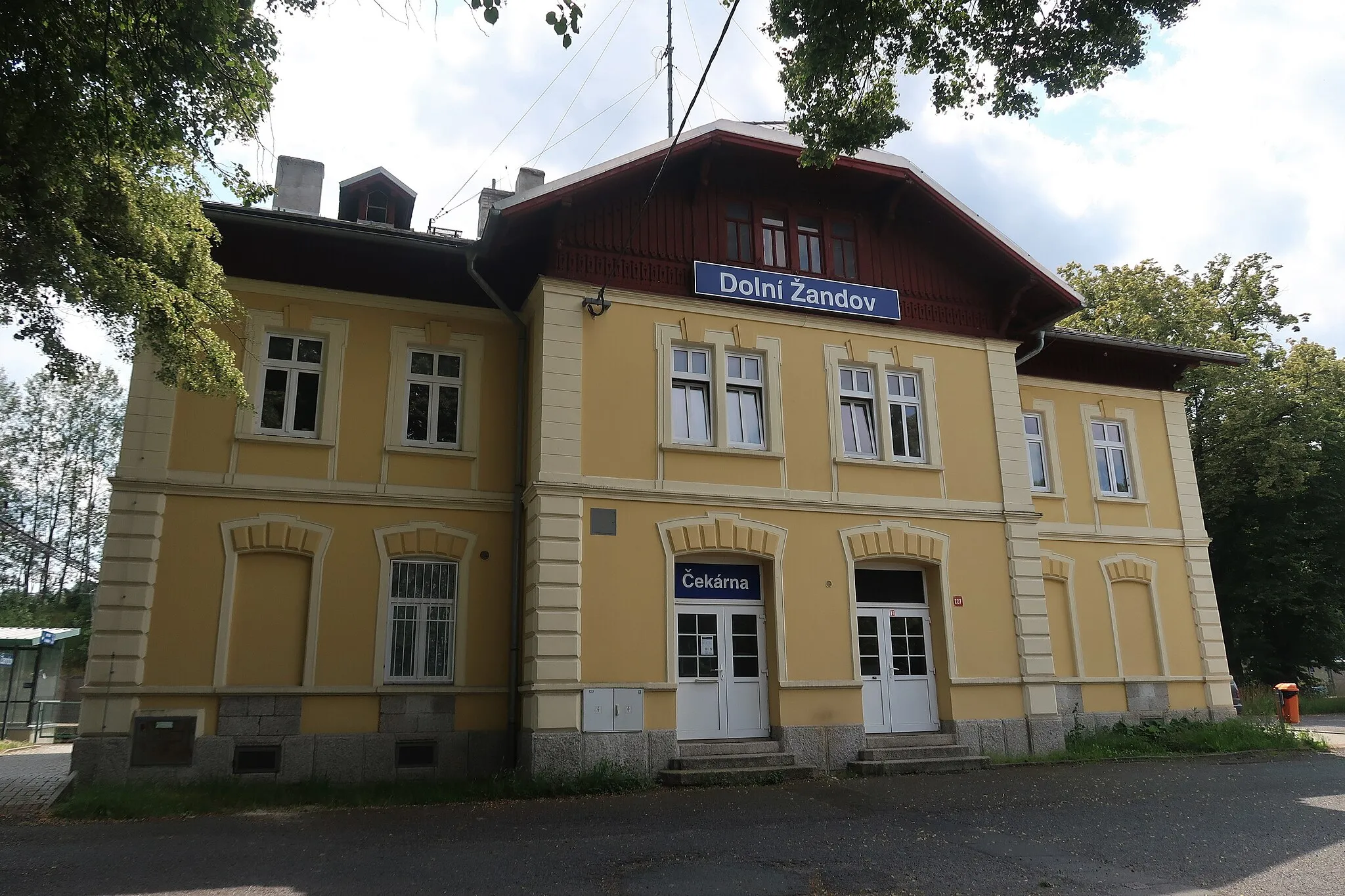 Photo showing: Dolní Žandov, nádraží