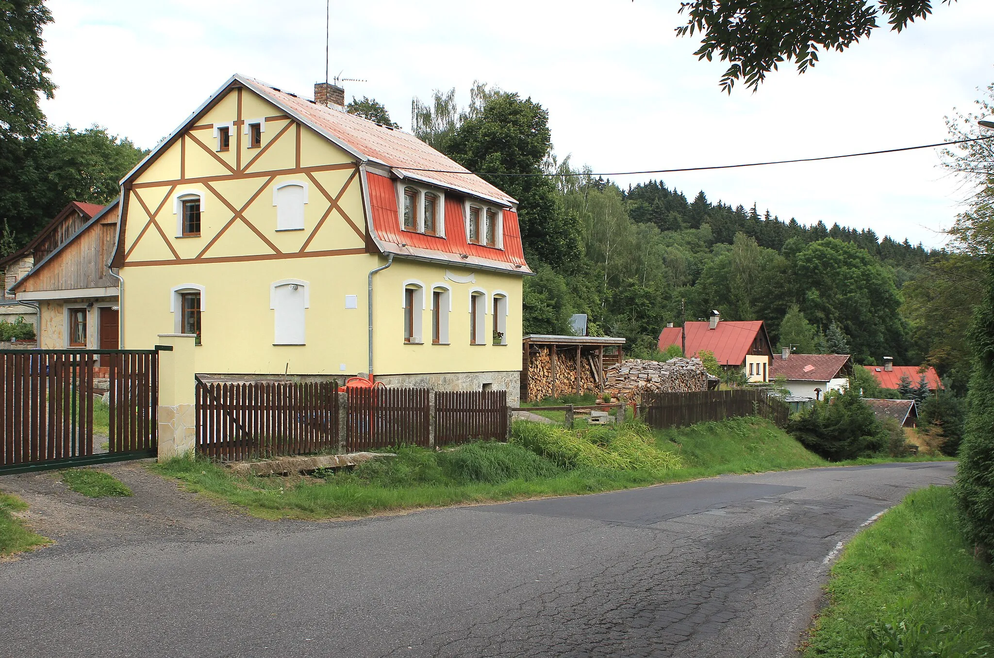 Photo showing: Main street in Lípa, part of Merklín, Czech Republic.