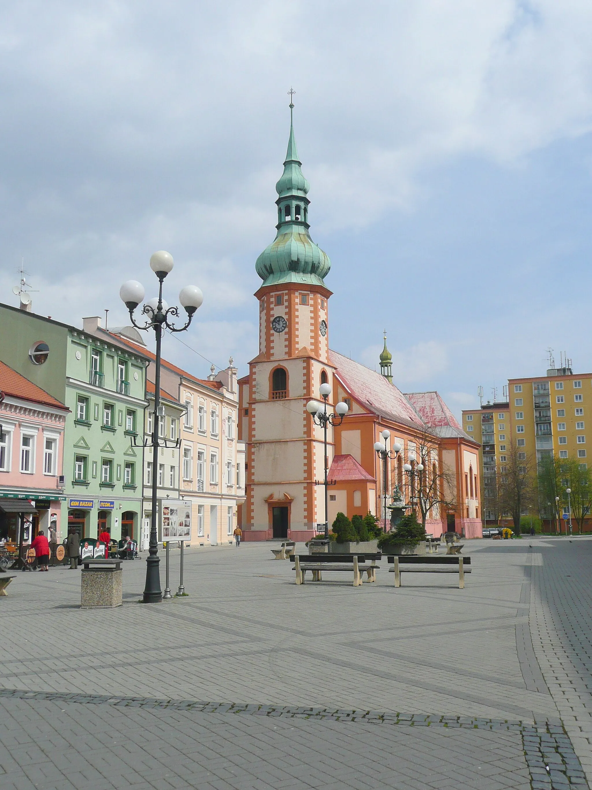 Photo showing: Farní kostel sv.Jakuba Většího v Sokolově na Starém náměstí