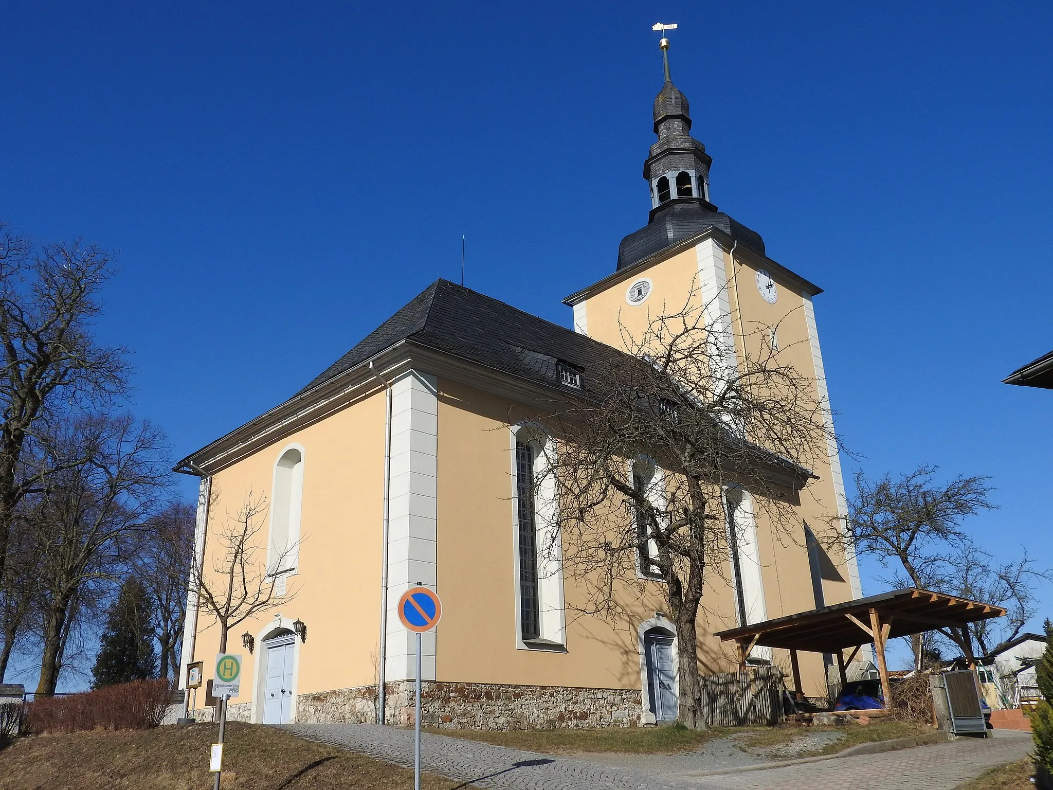 Photo showing: Kirche in Langenwolschendorf, Thüringen